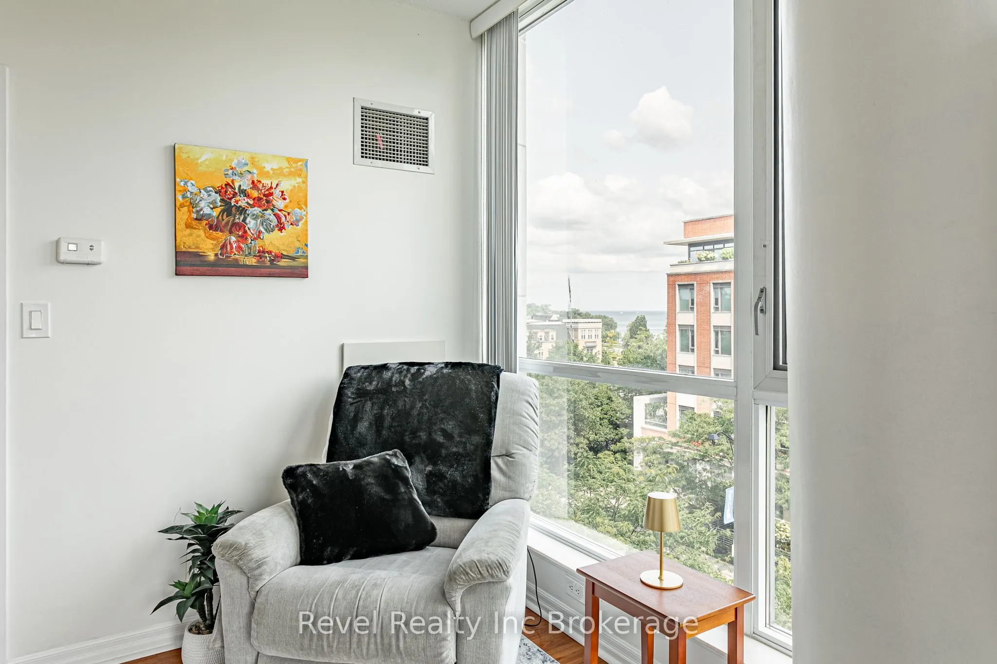 80 Port Street E #515
