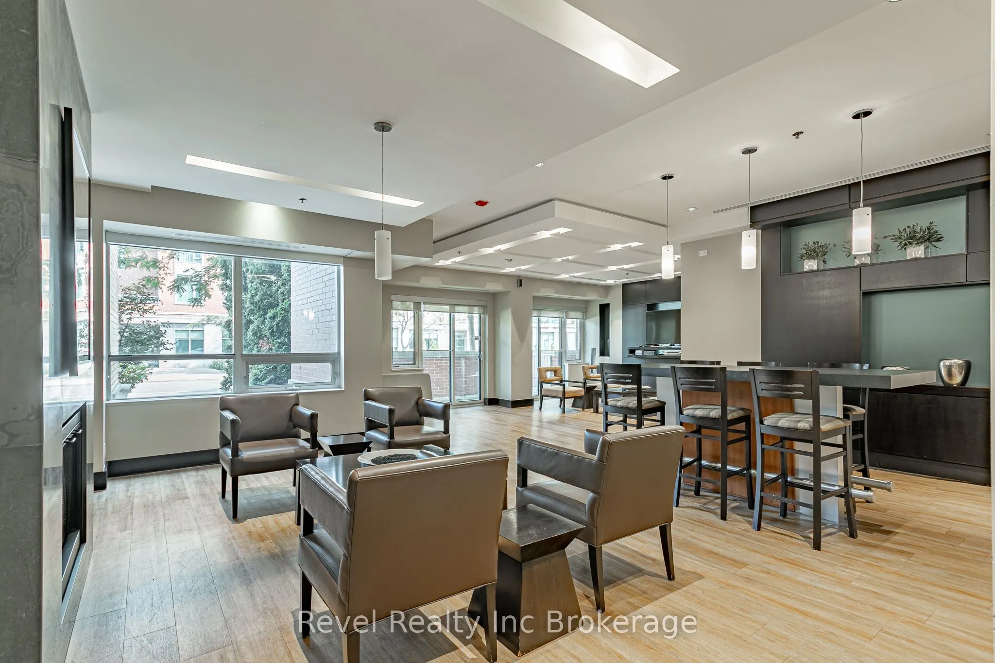 80 Port Street E #515