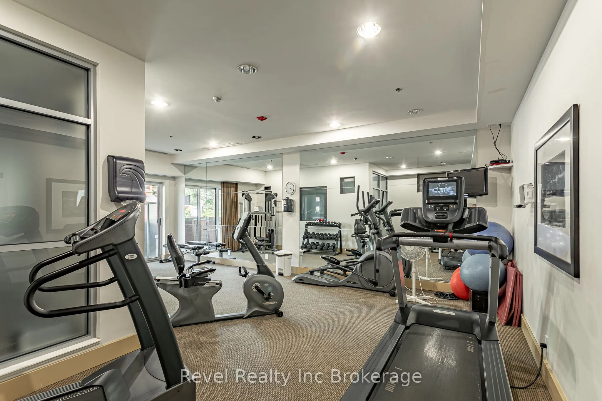 80 Port Street E #515