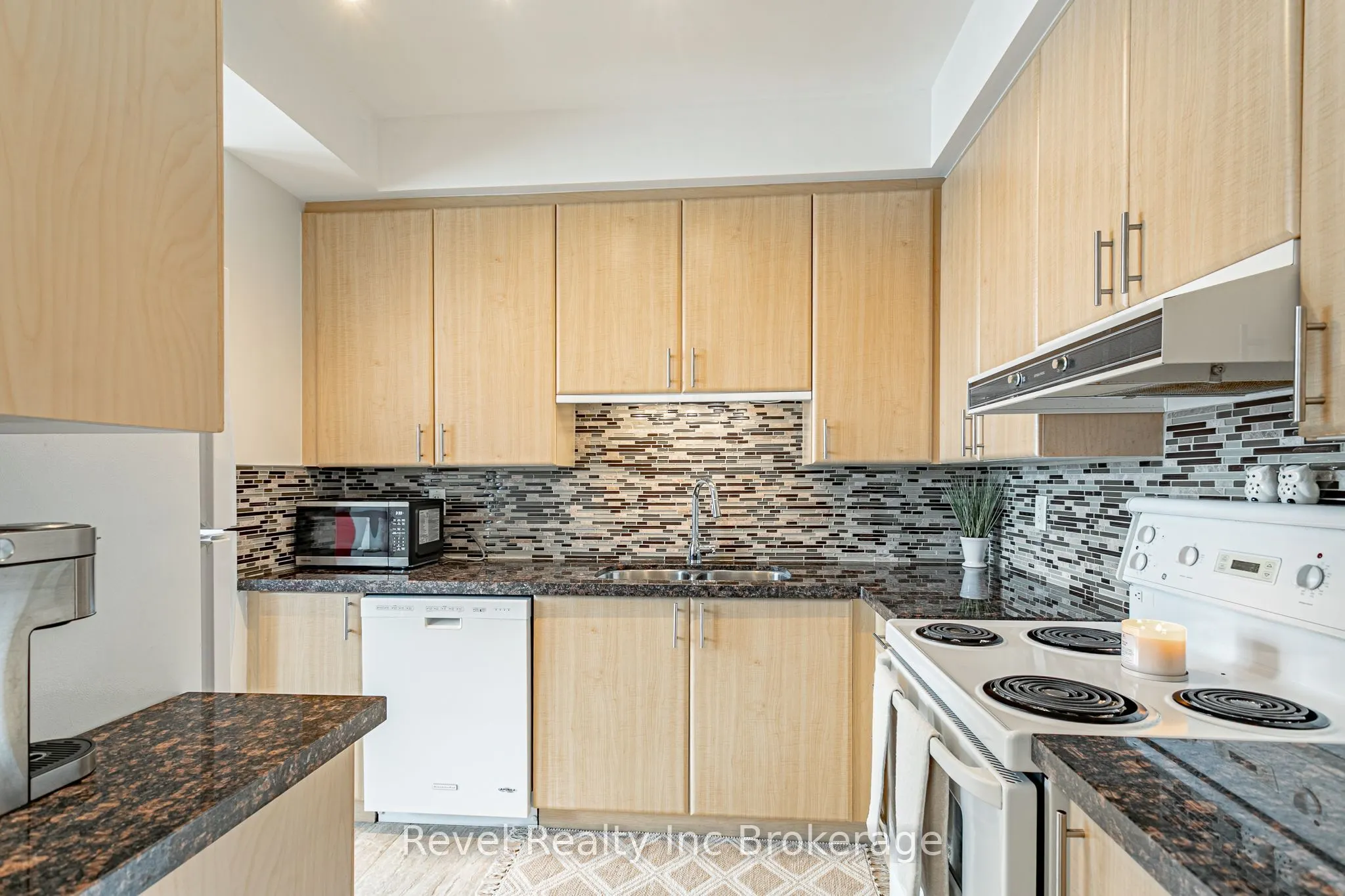 80 Port Street E #515