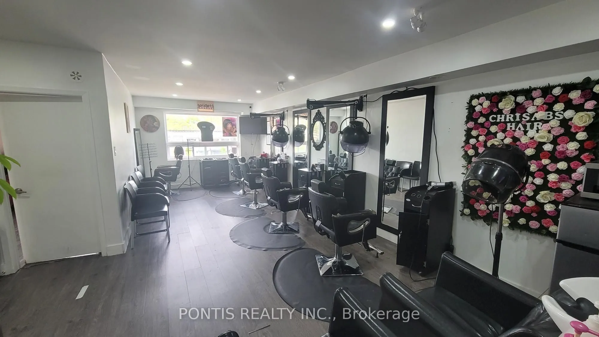 1728 LAKESHORE Road W #203