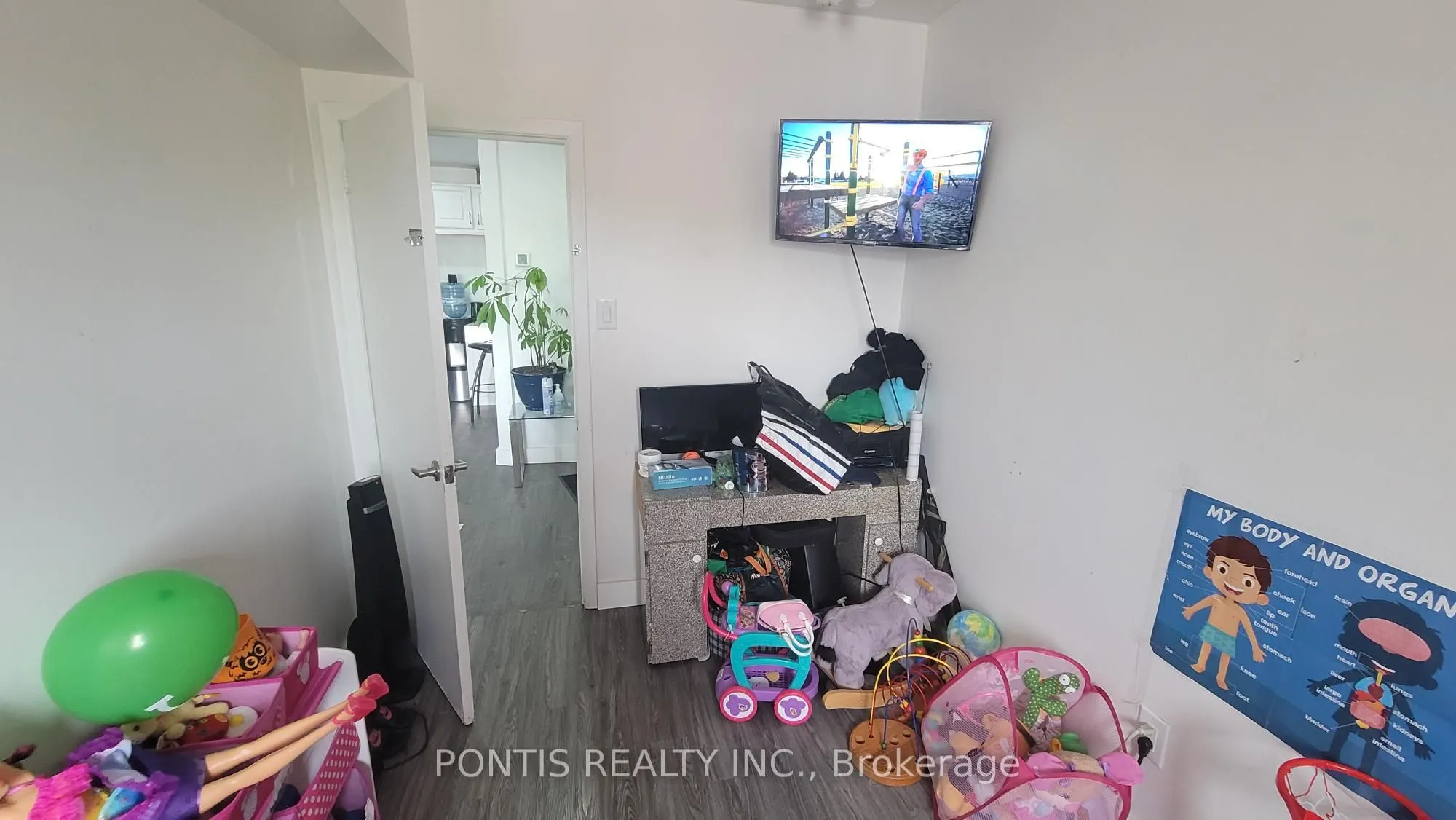 1728 LAKESHORE Road W #203