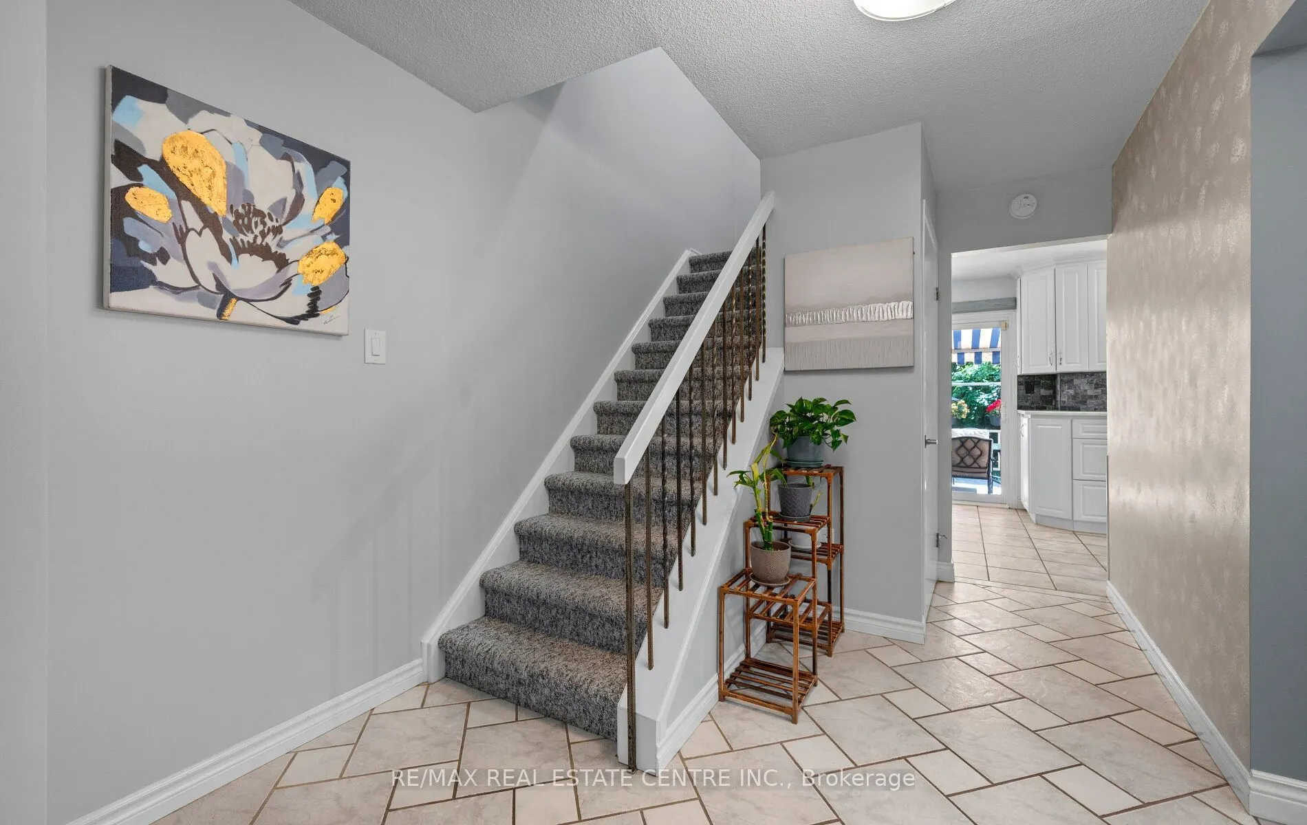 4 Ecclestone Drive