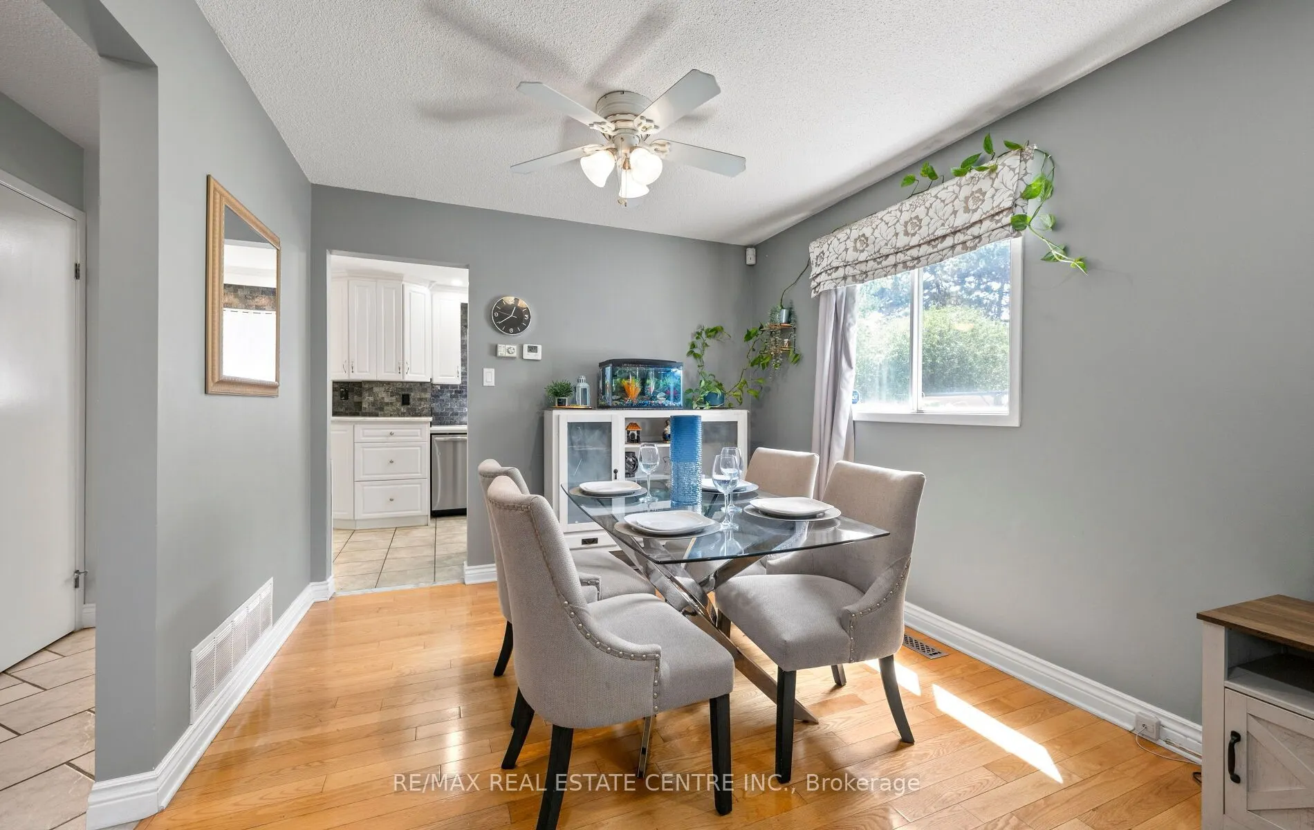 4 Ecclestone Drive