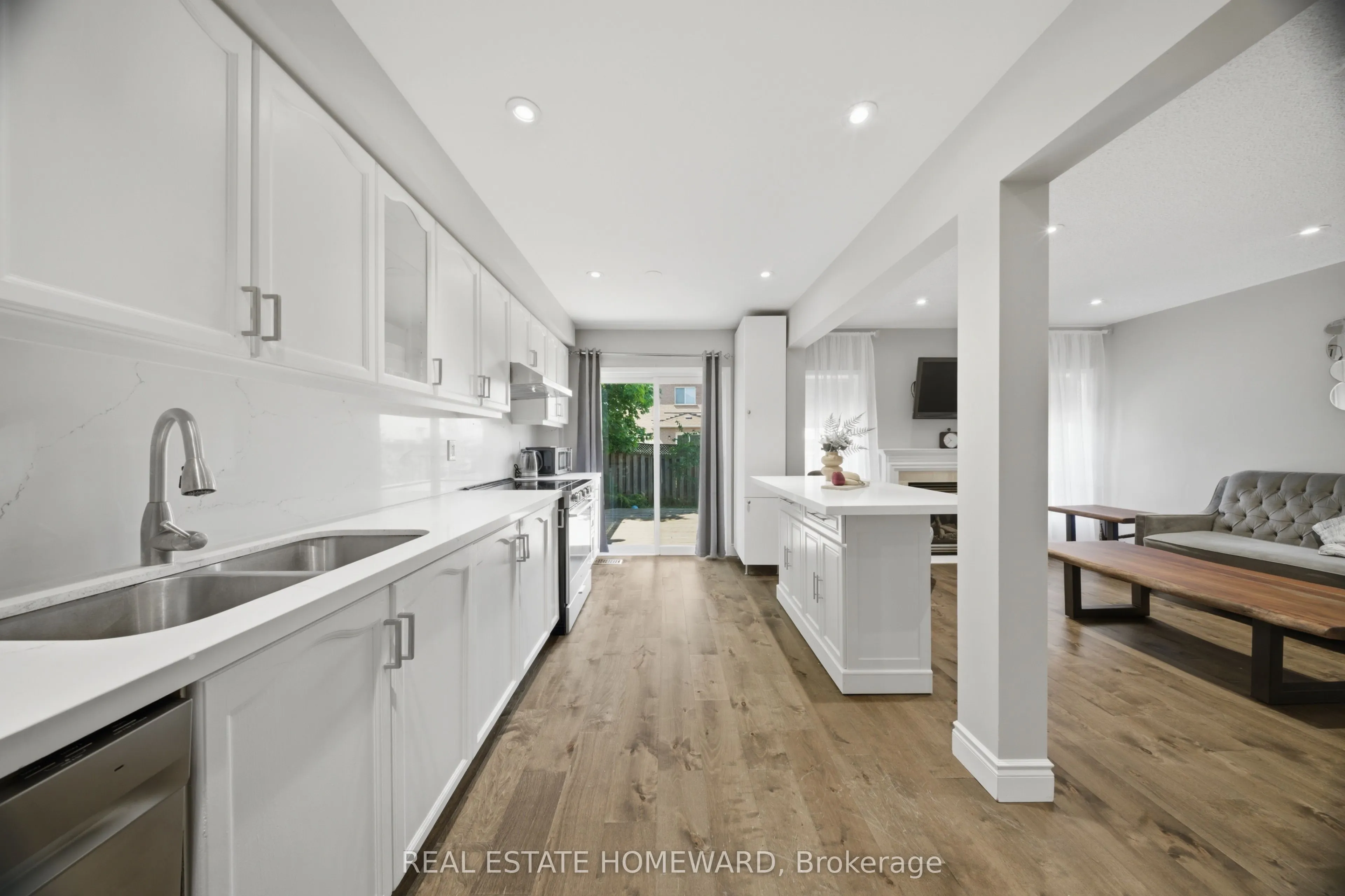 5942 Delle Donne Drive