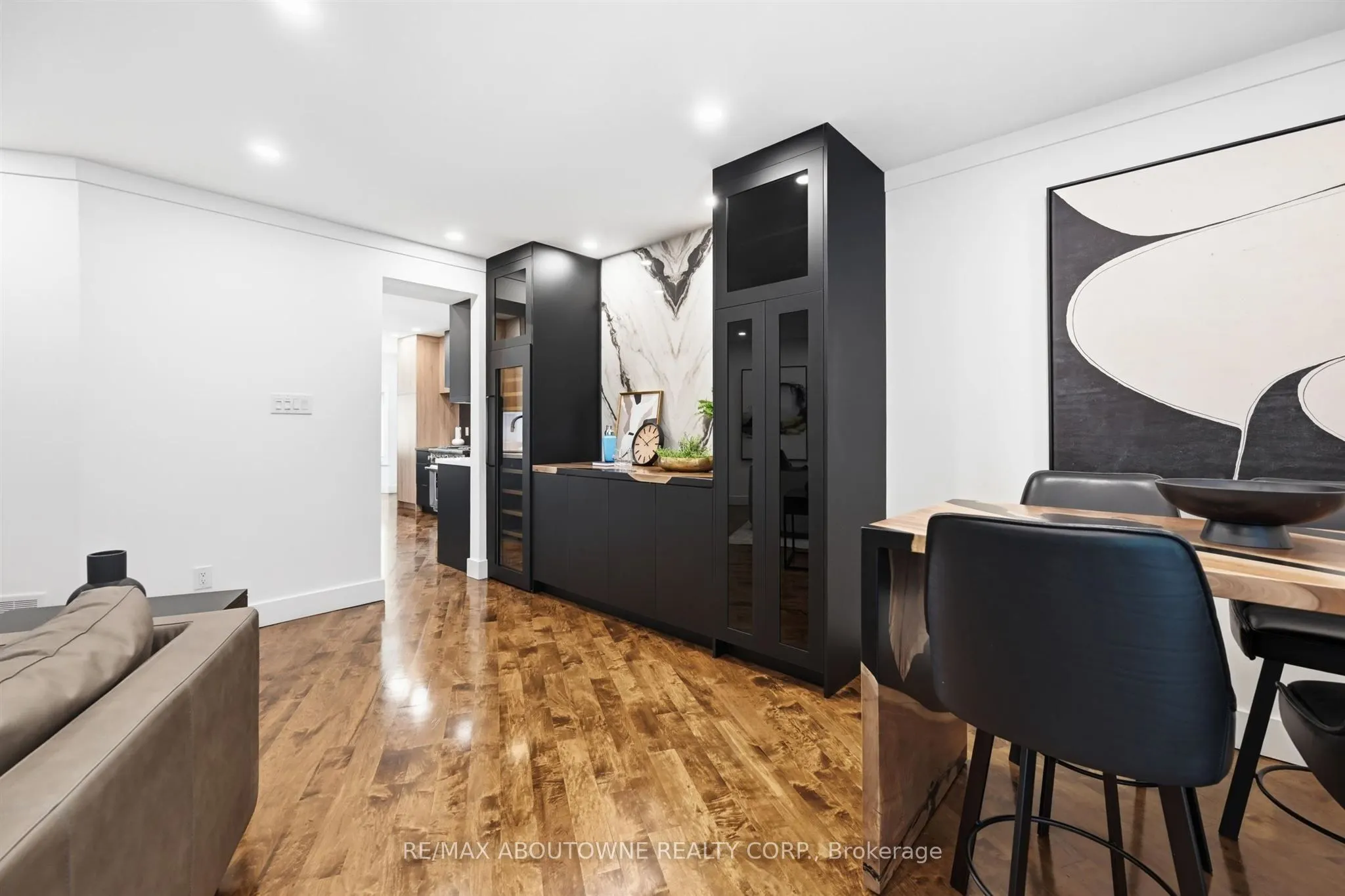 25 Southwind Terrace