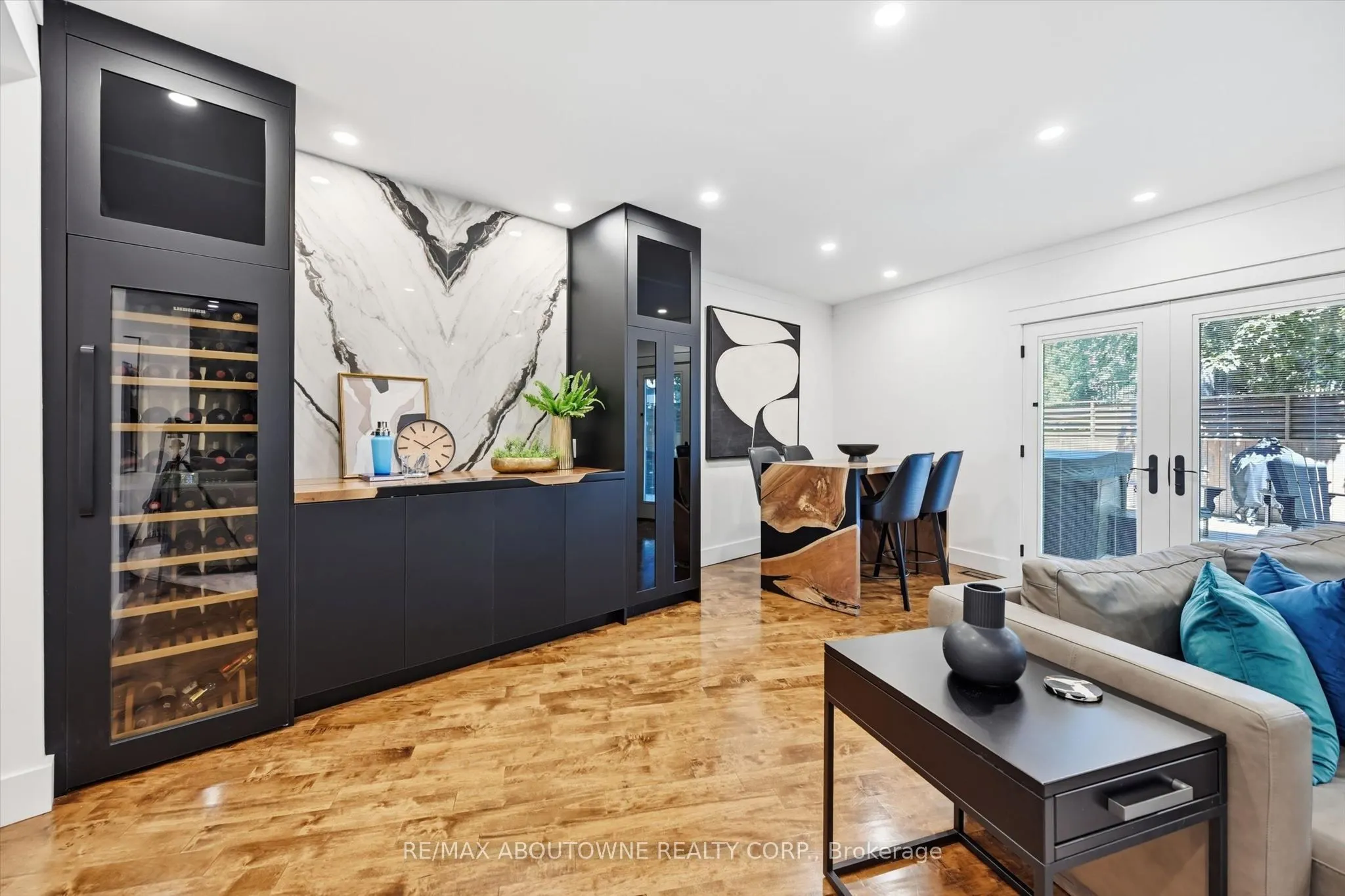 25 Southwind Terrace