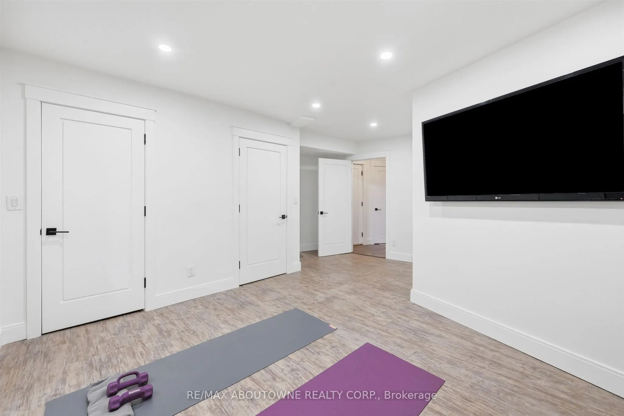 25 Southwind Terrace