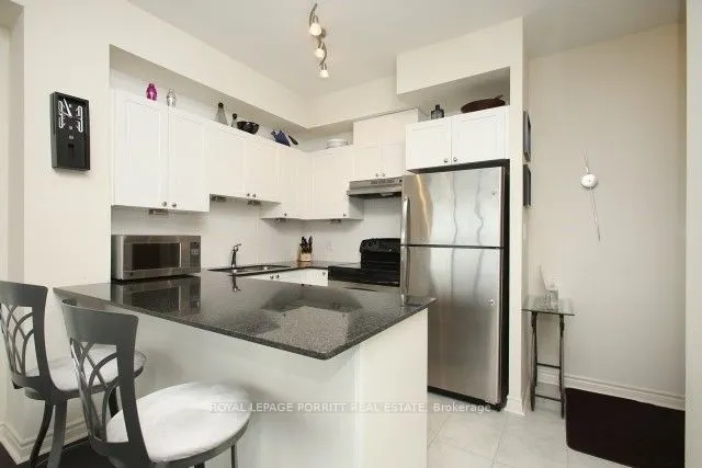 3865 Lake Shore Boulevard W #1109