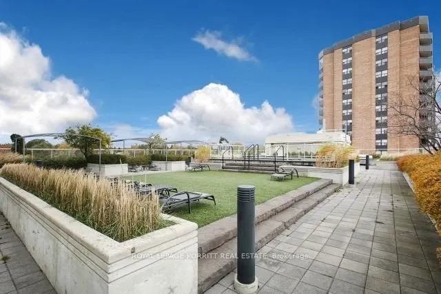 3865 Lake Shore Boulevard W #1109