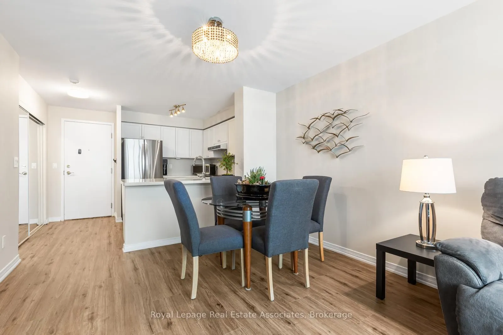 2565 Erin Centre Boulevard #PH7