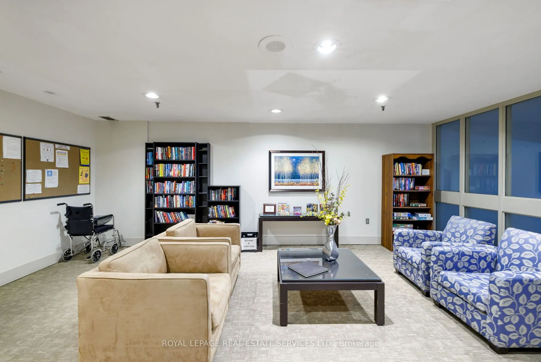 2180 Marine Drive #1401