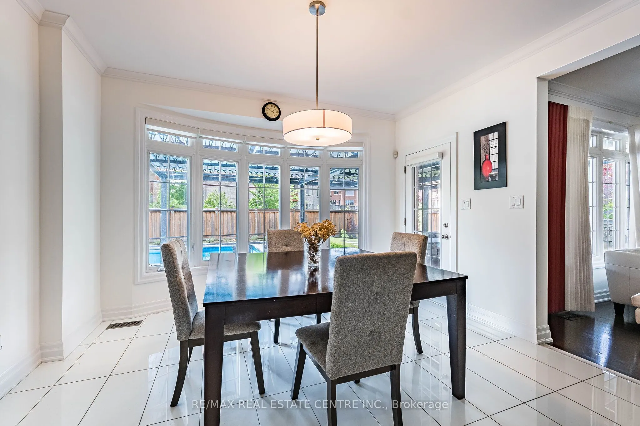 40 Cachet Court