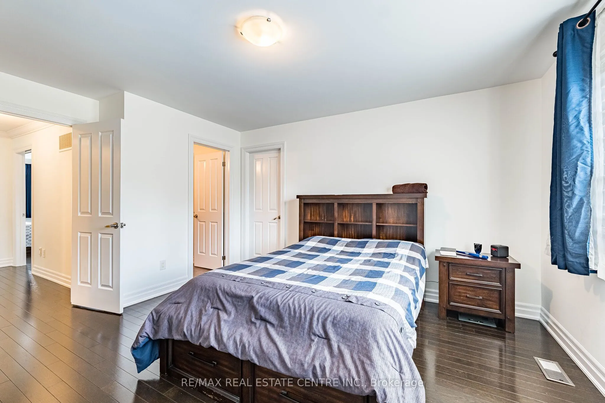 40 Cachet Court