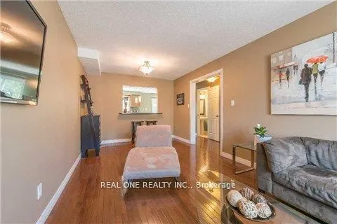 2280 Baronwood Drive #22