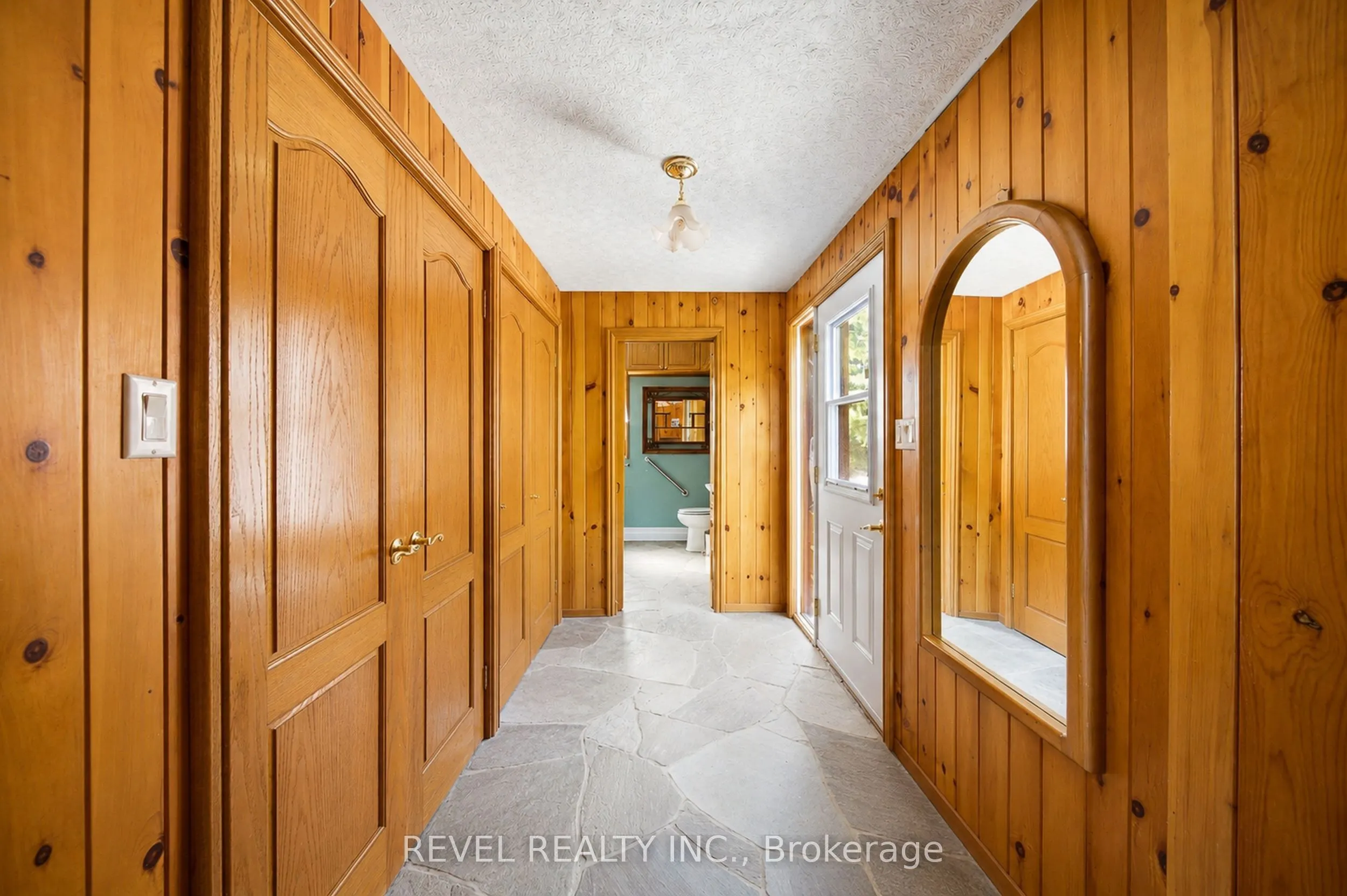 3156 Escarpment Side Road