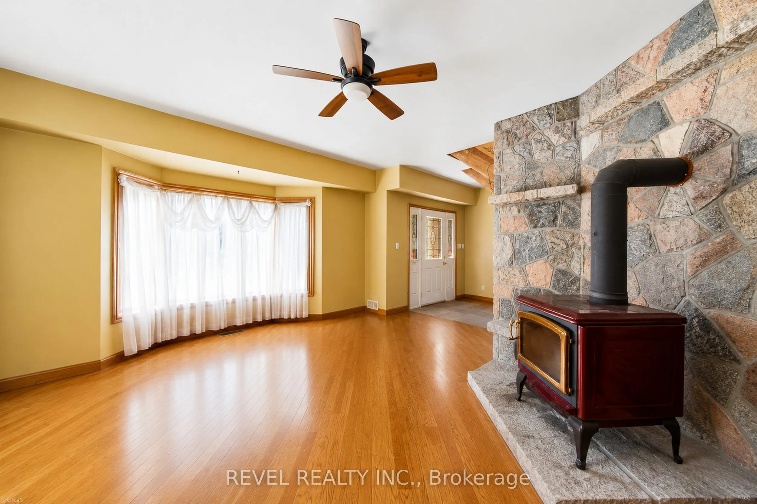 3156 Escarpment Side Road