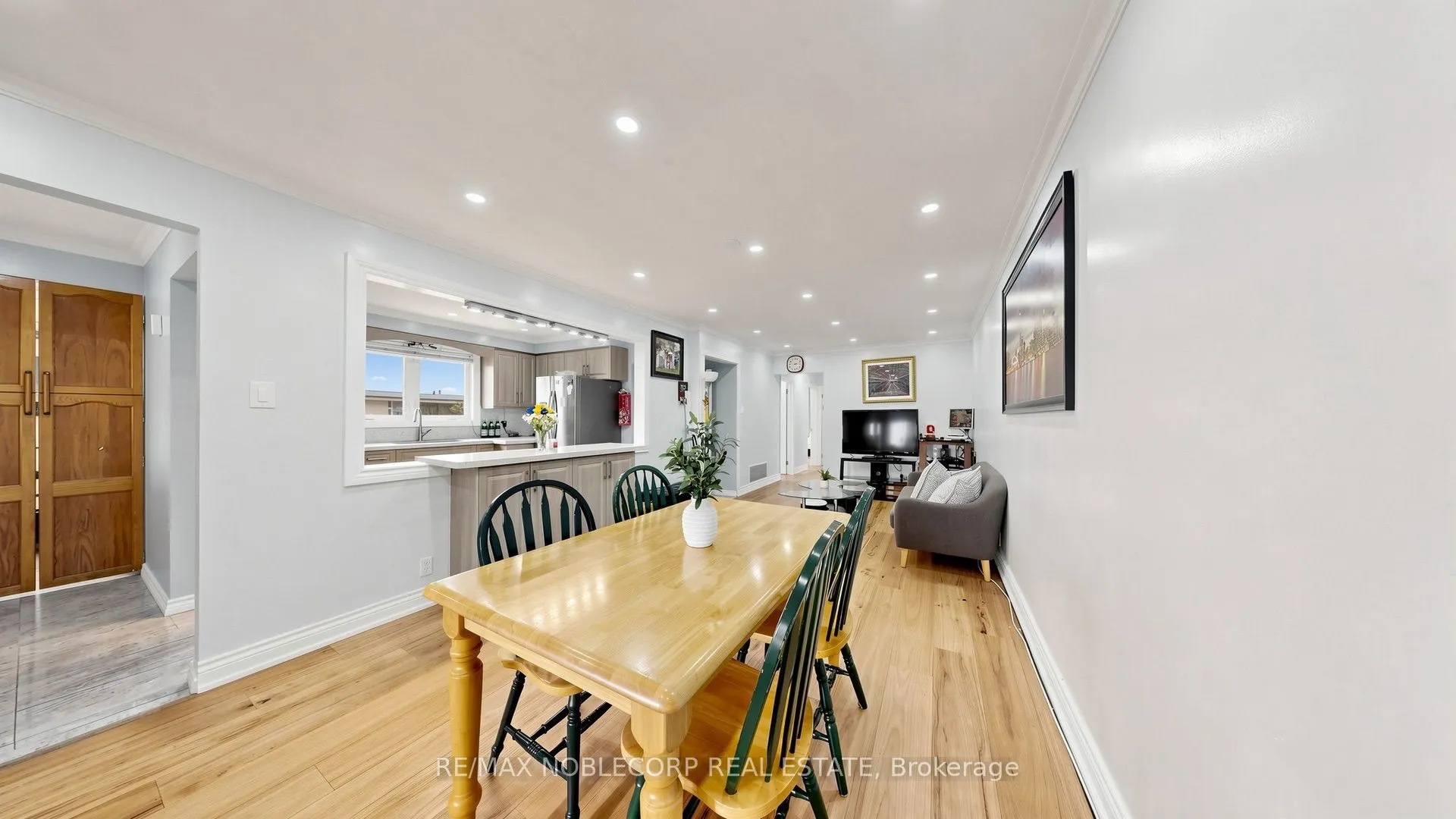 95 Snowood Court