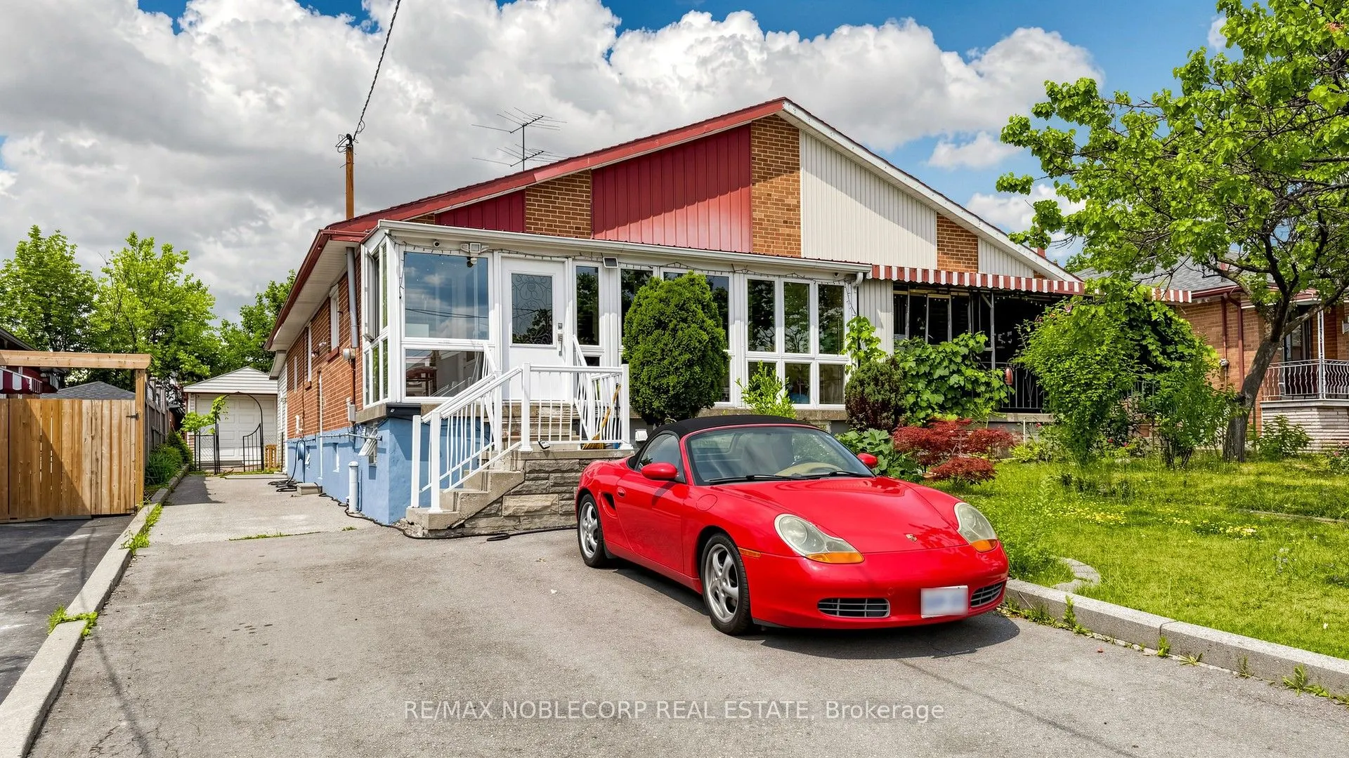95 Snowood Court