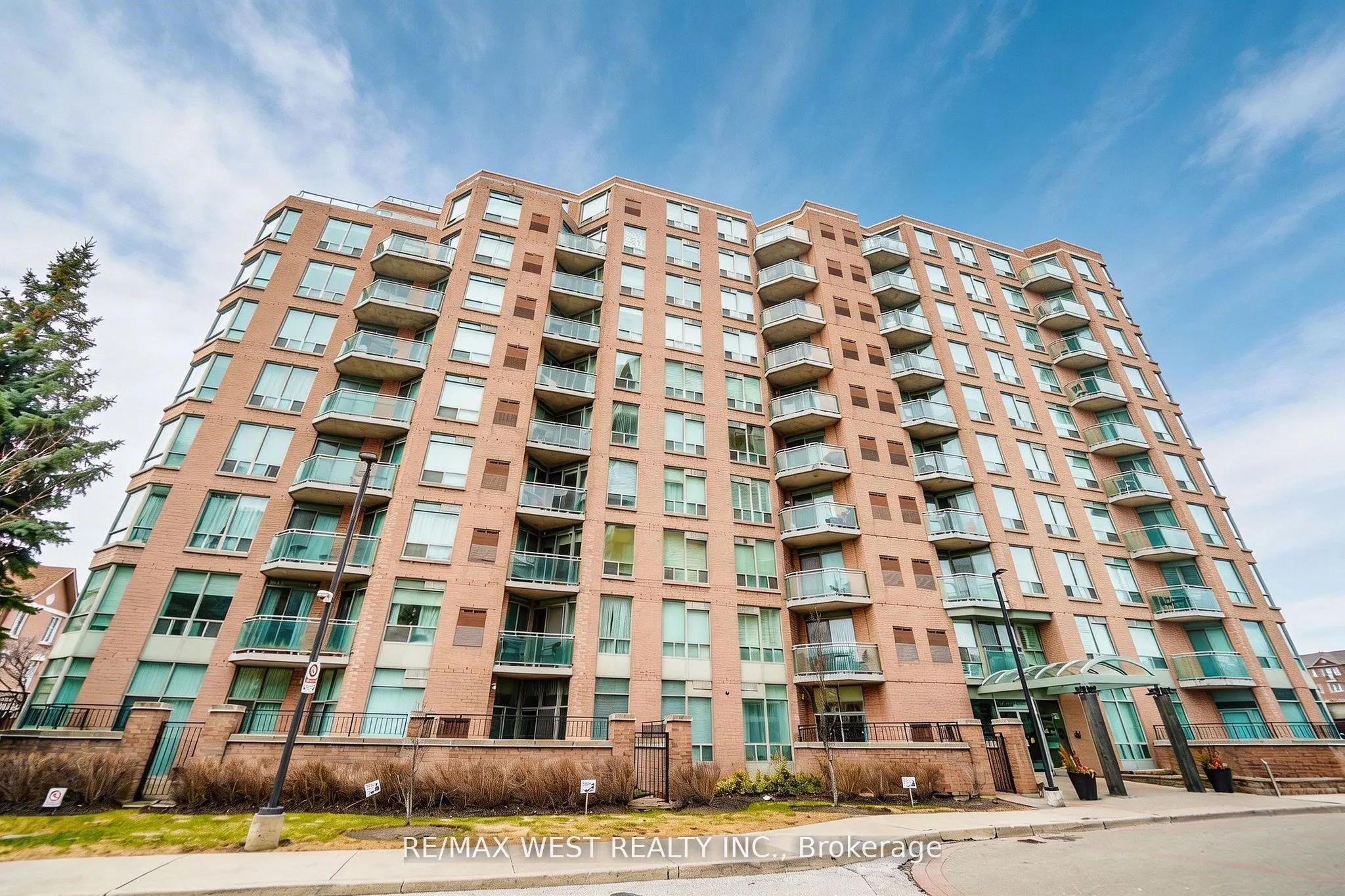 190 Manitoba Street #309