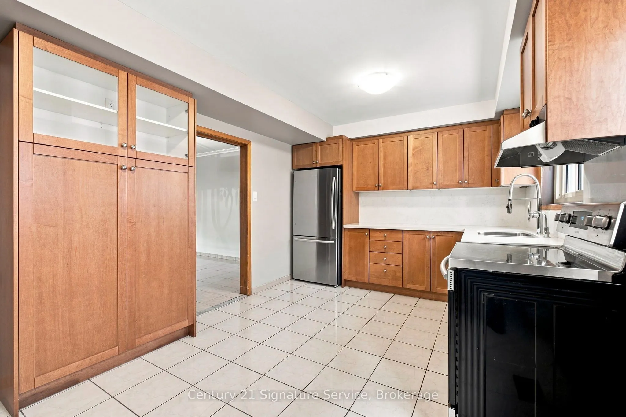 524 Silverthorn Avenue