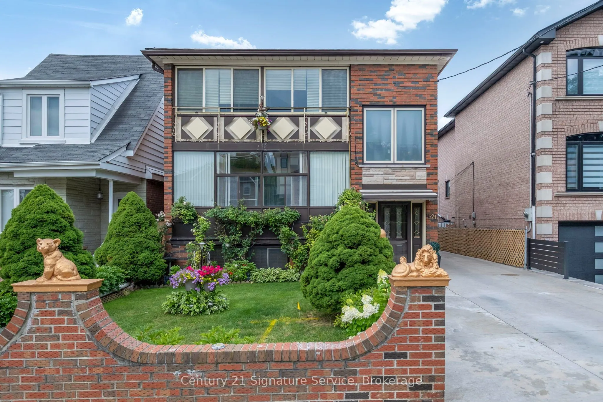 524 Silverthorn Avenue