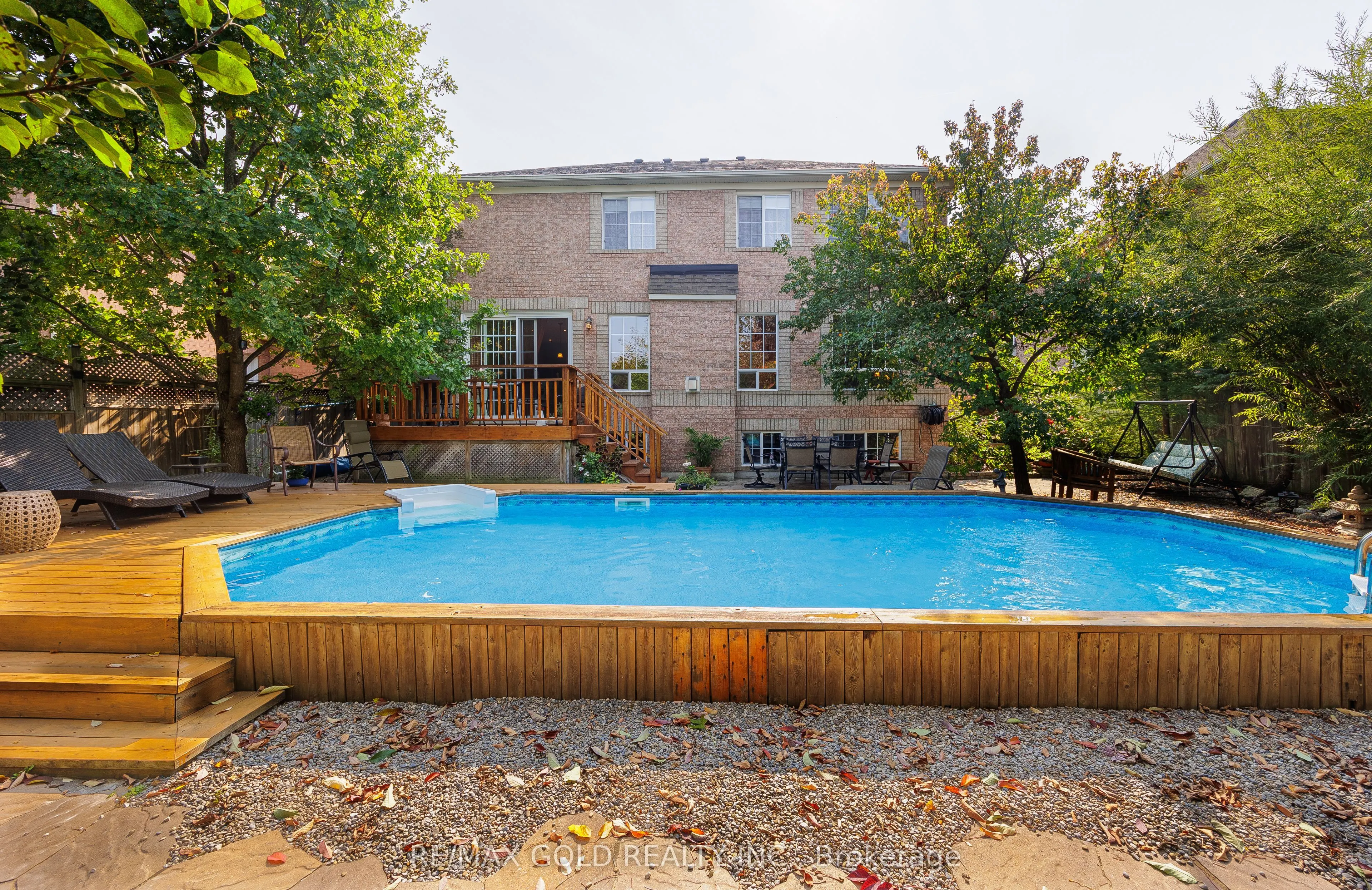 40 Maldives Crescent