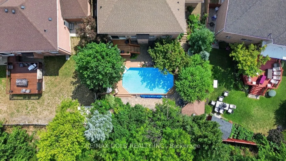 40 Maldives Crescent
