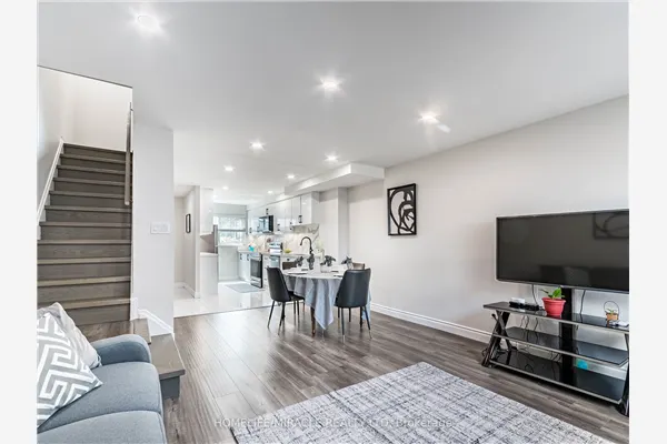 180 Mississauga Valley Boulevard