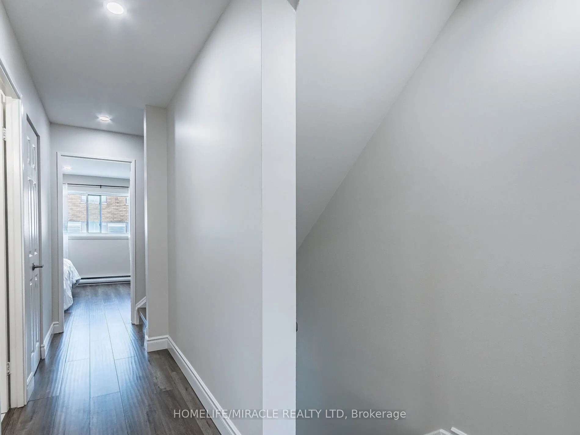 180 Mississauga Valley Boulevard #124