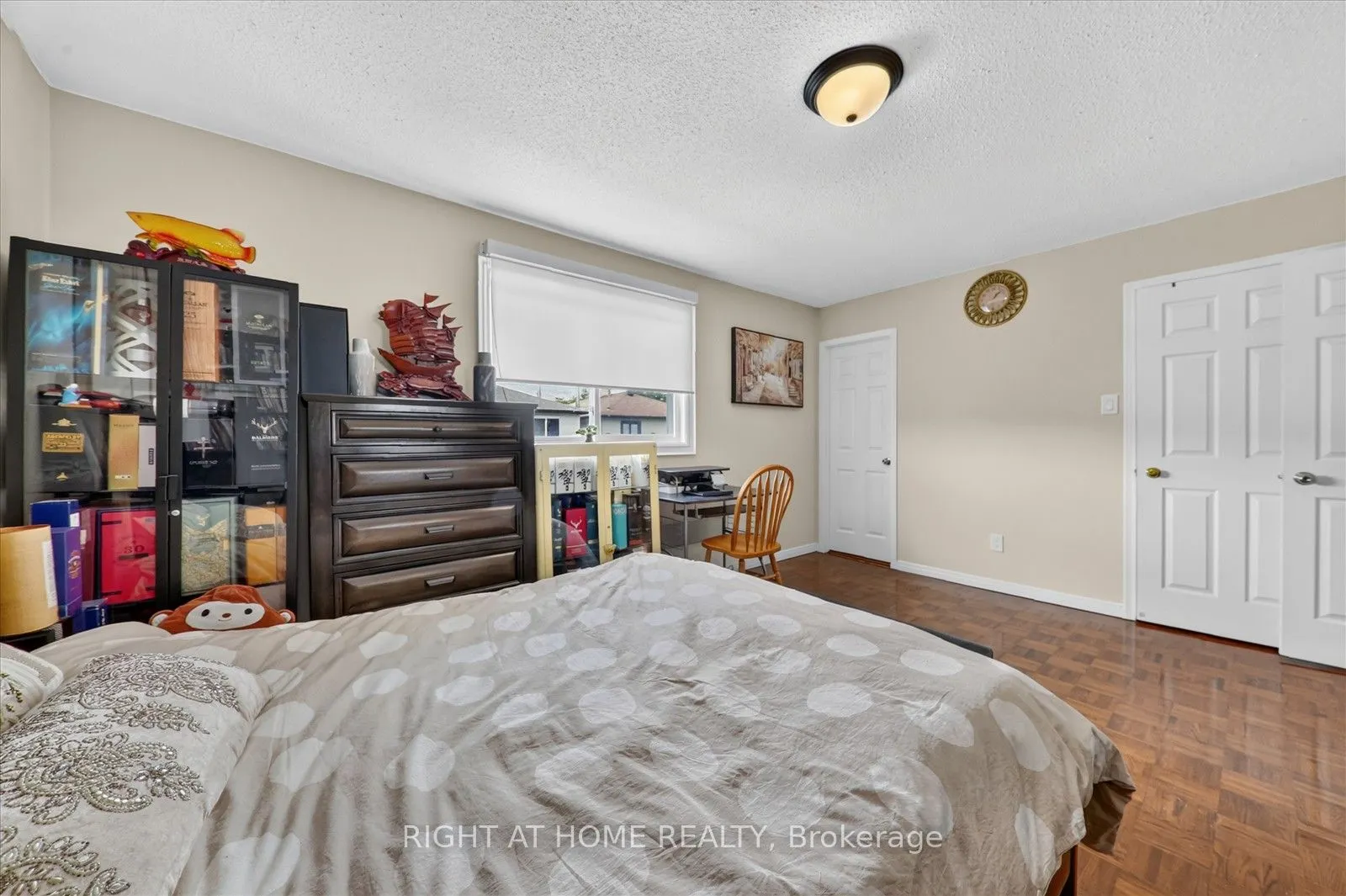 531 Wallenberg Crescent