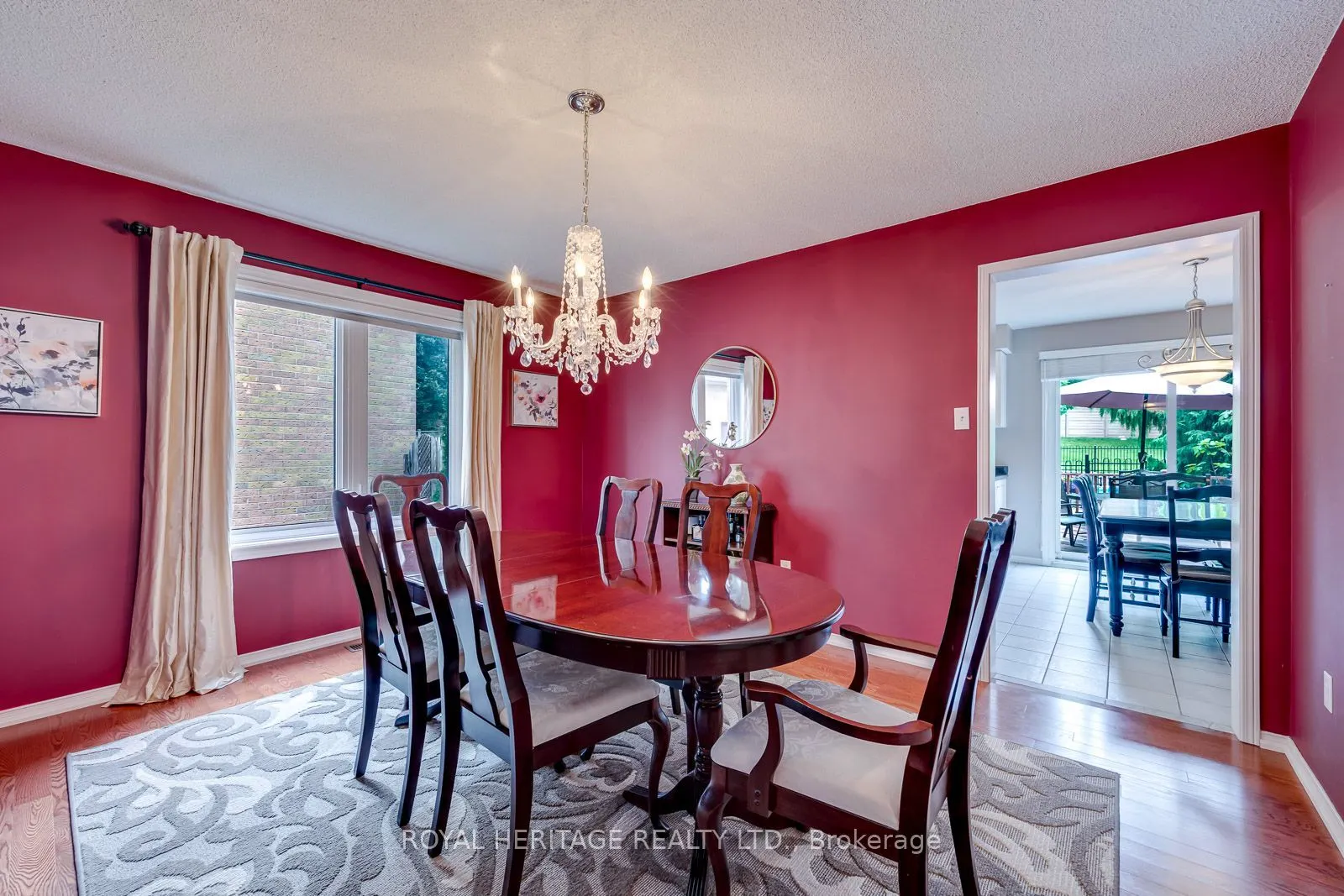 1451 Ravensmoor Crescent
