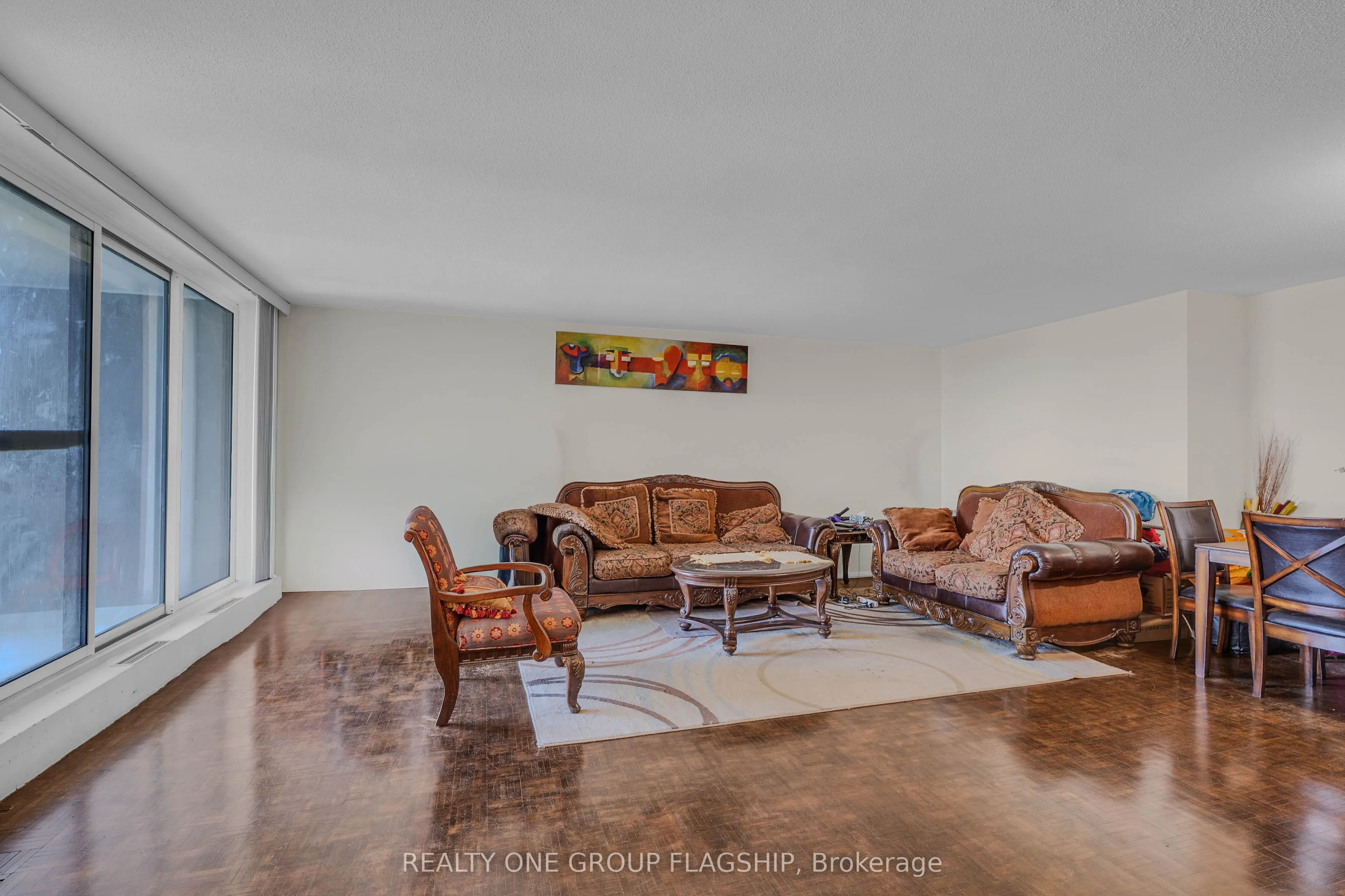 61 Richview Road #1401
