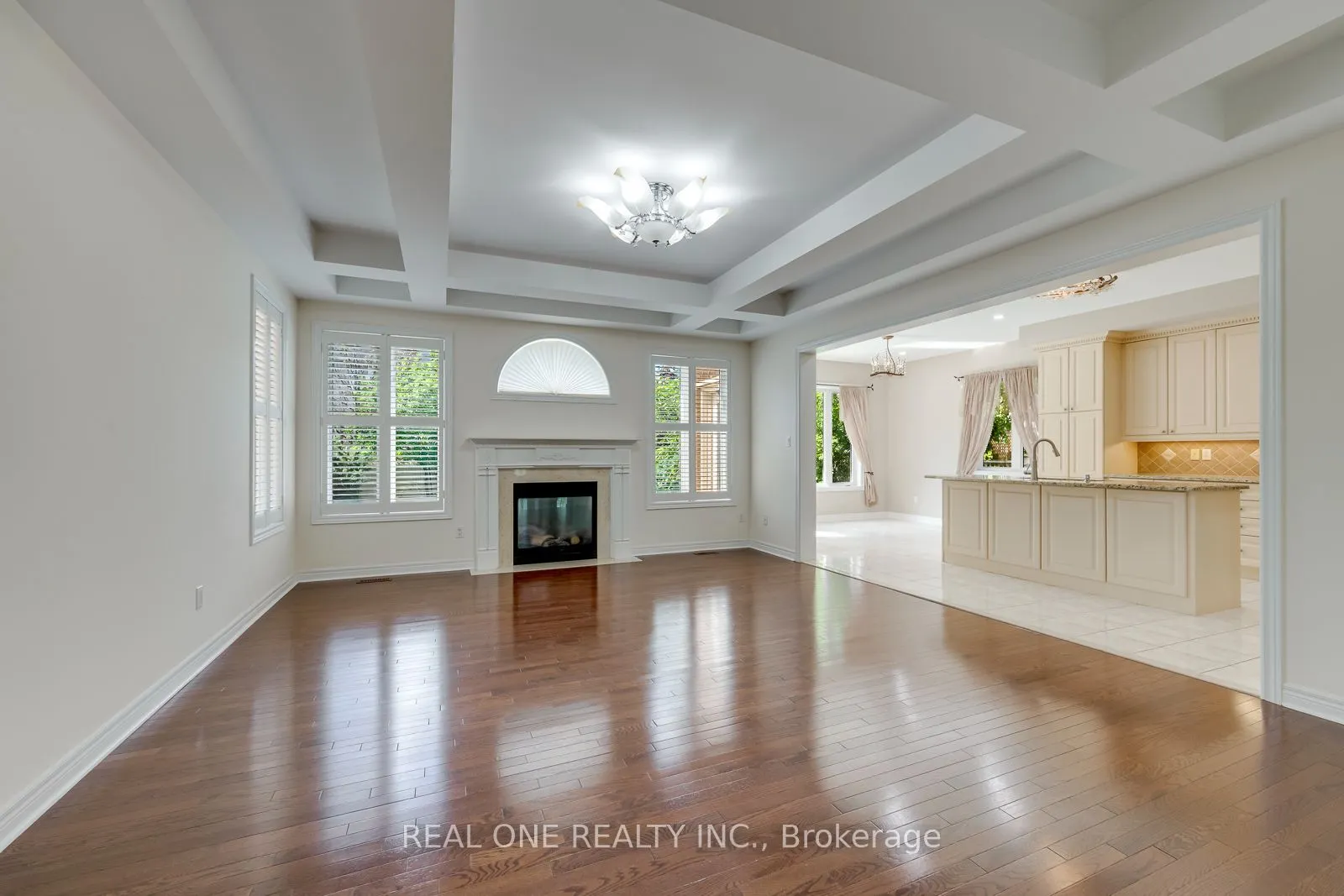 1387 Ferncrest Road