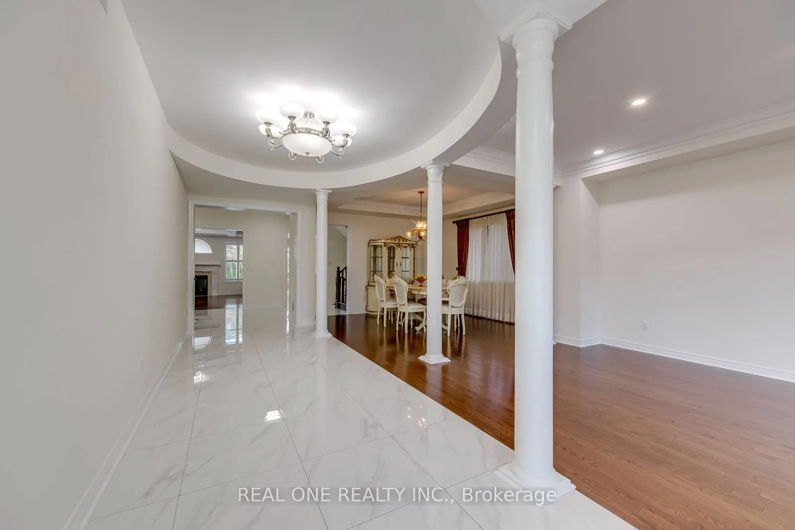 1387 Ferncrest Road