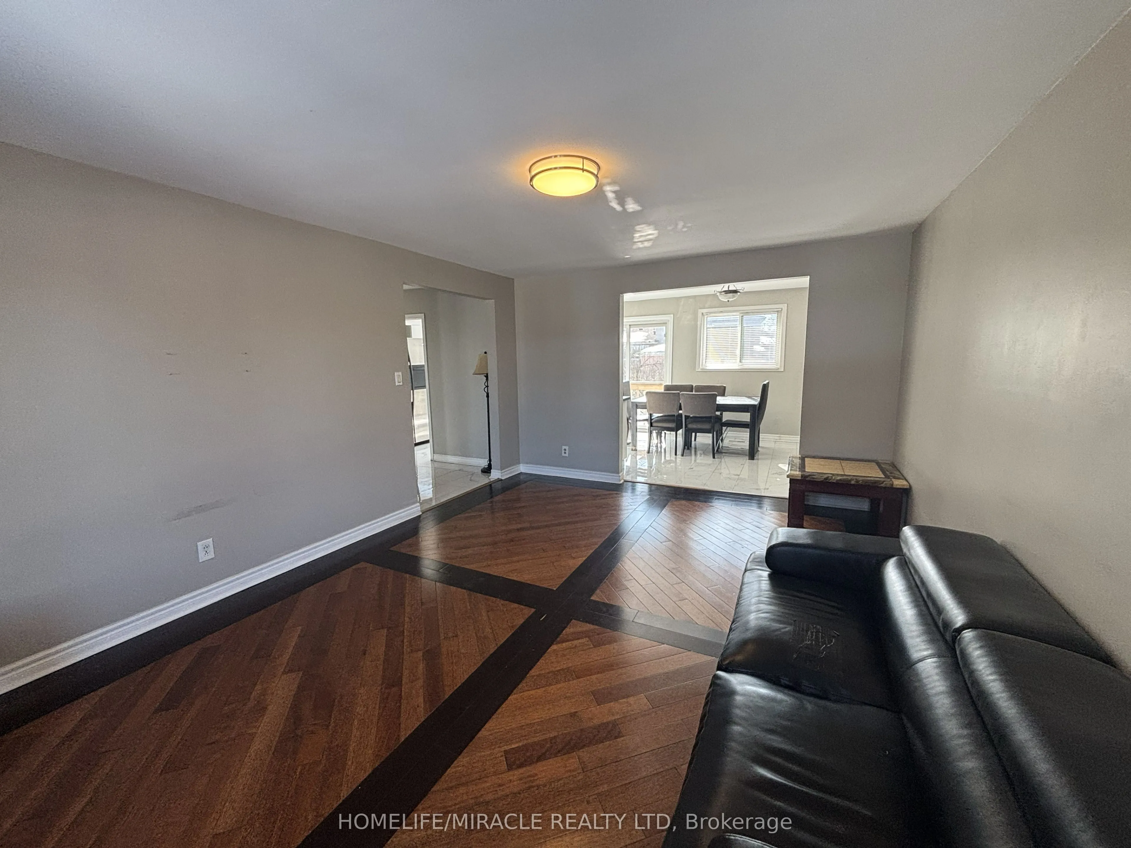 219 Mcmurchy Avenue #Main