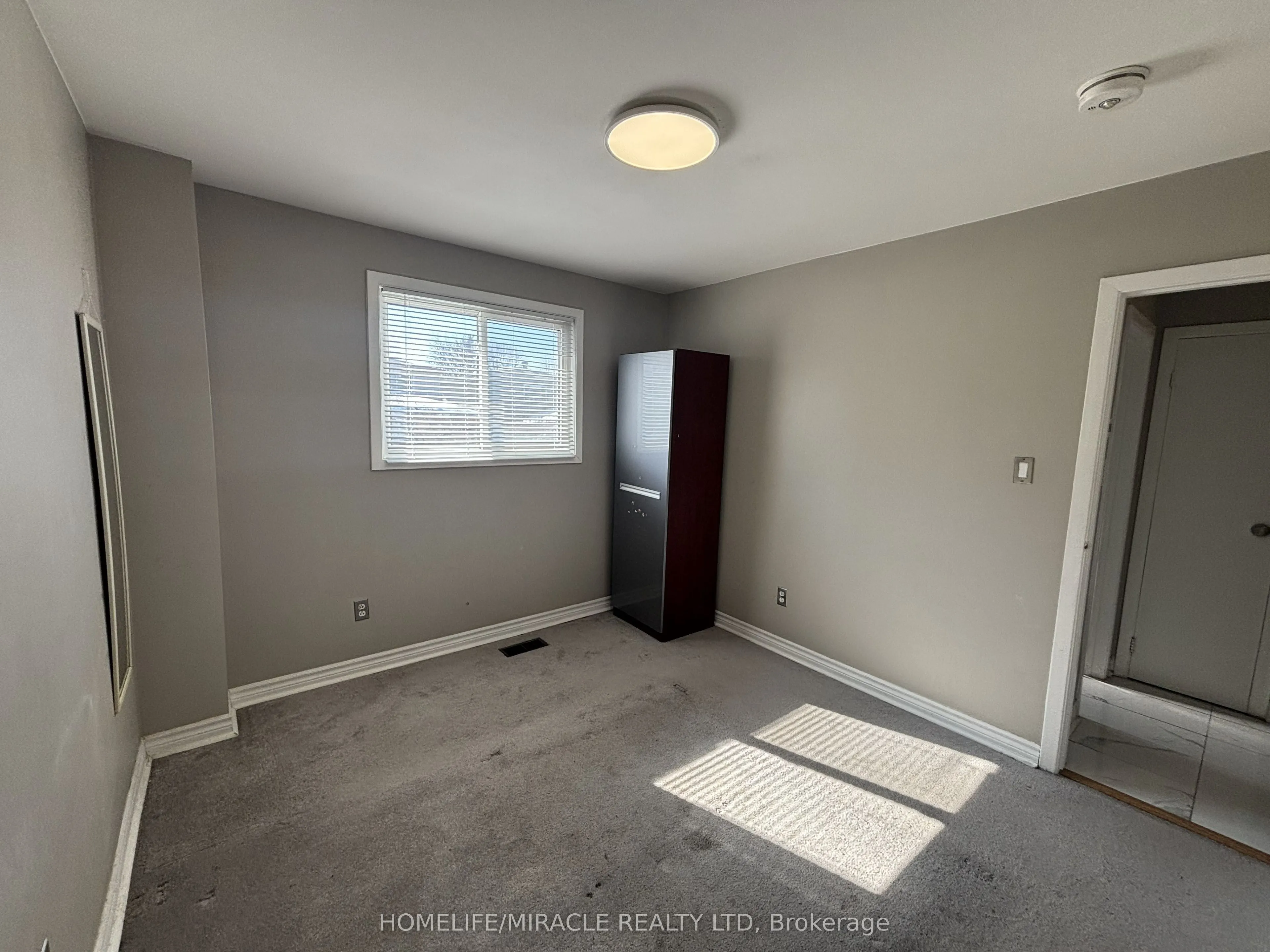219 Mcmurchy Avenue #Main