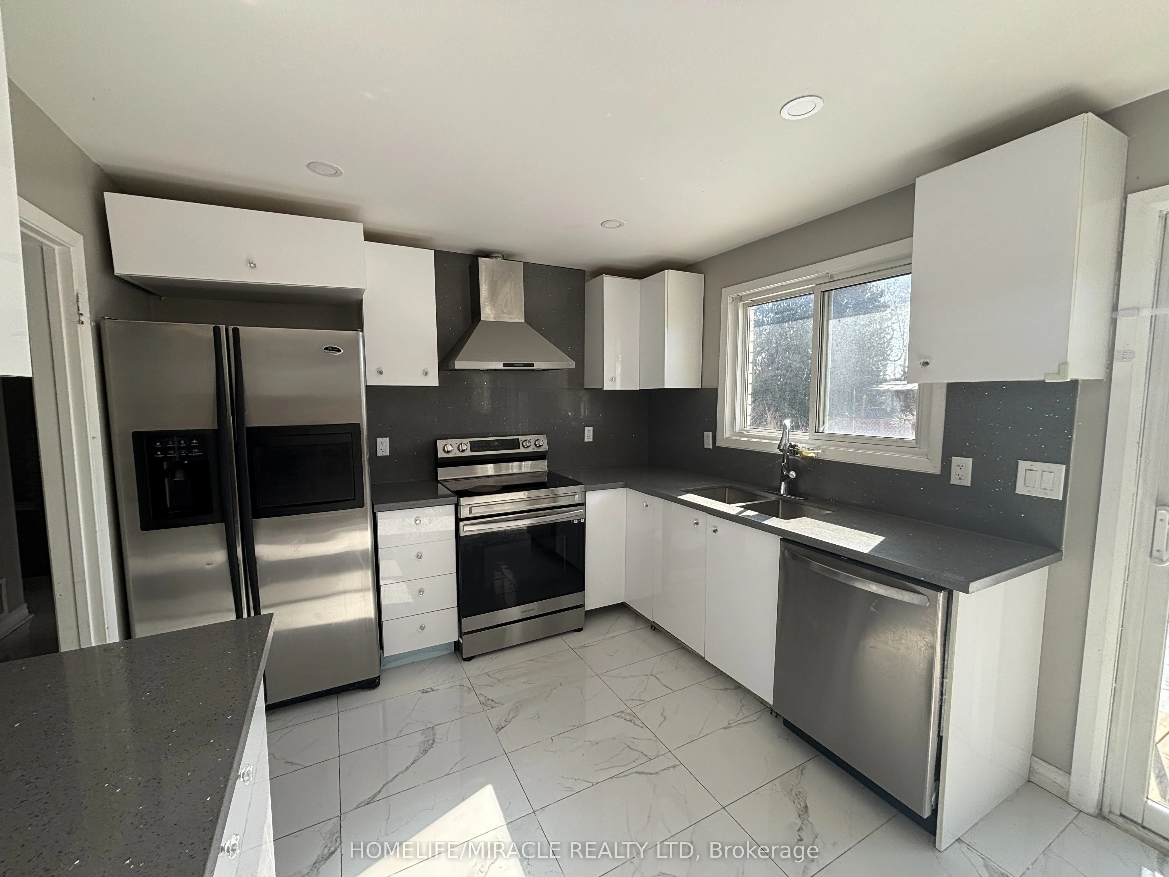 219 Mcmurchy Avenue #Main