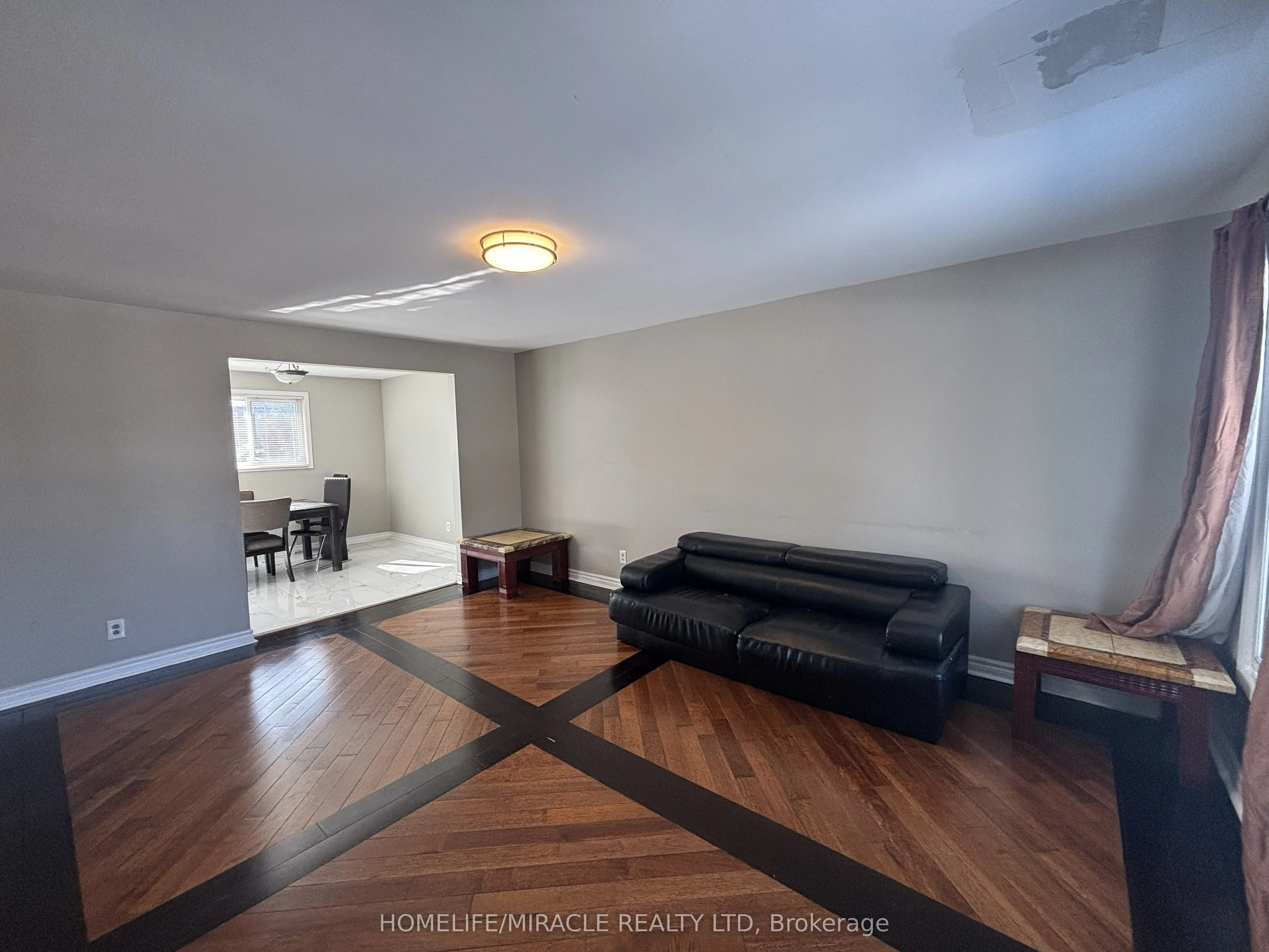 219 Mcmurchy Avenue #Main