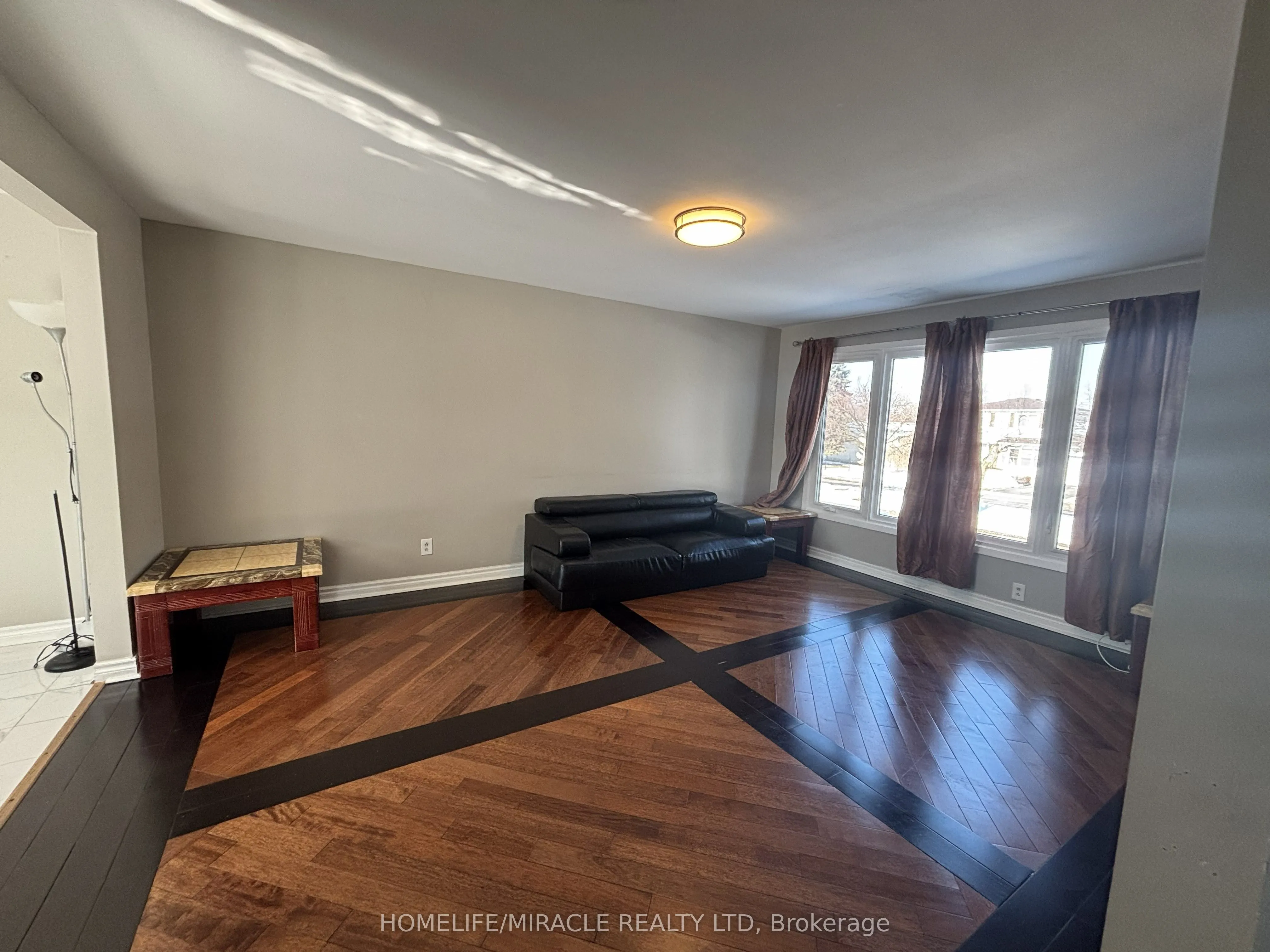 219 Mcmurchy Avenue #Main
