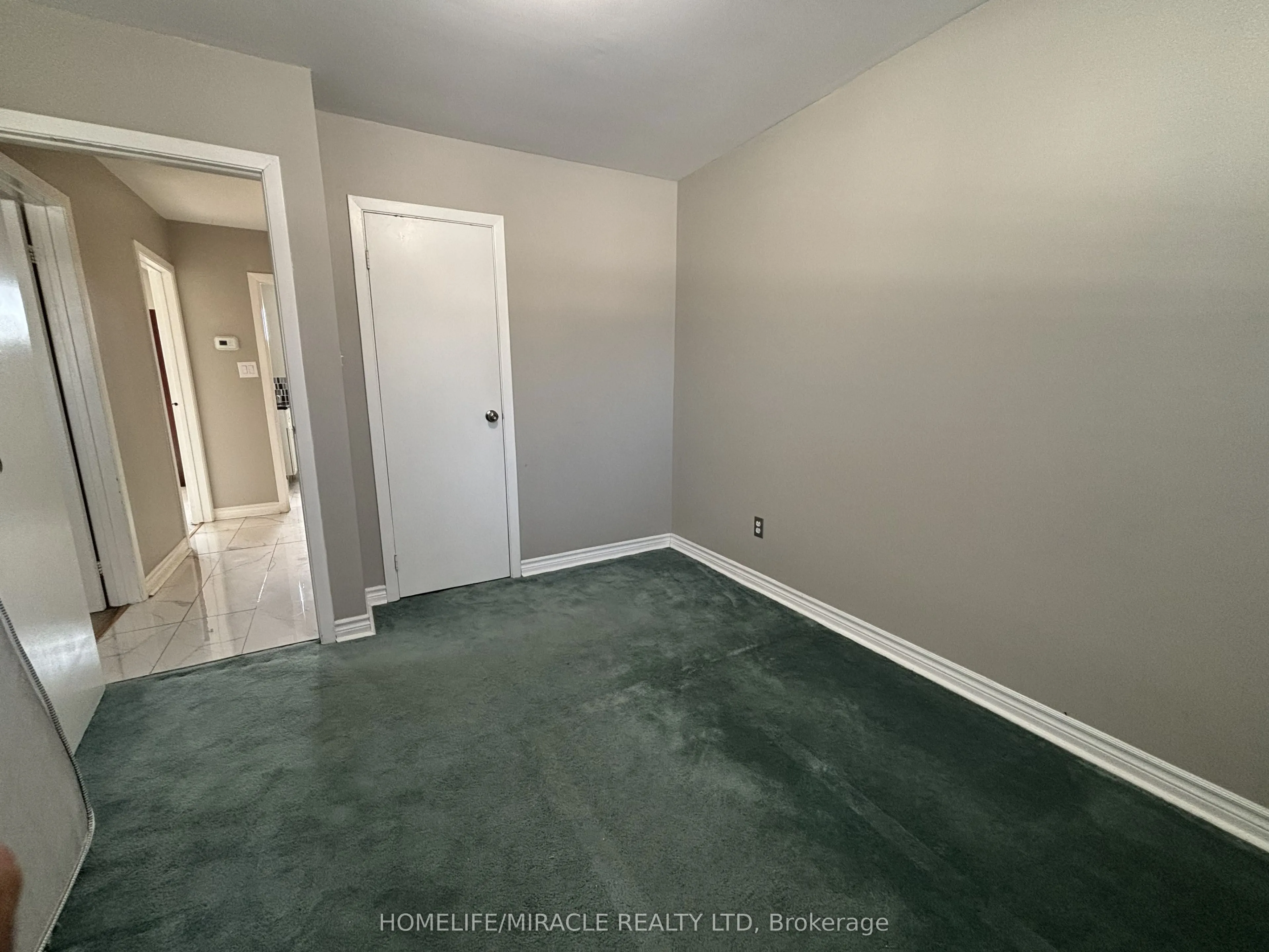 219 Mcmurchy Avenue #Main