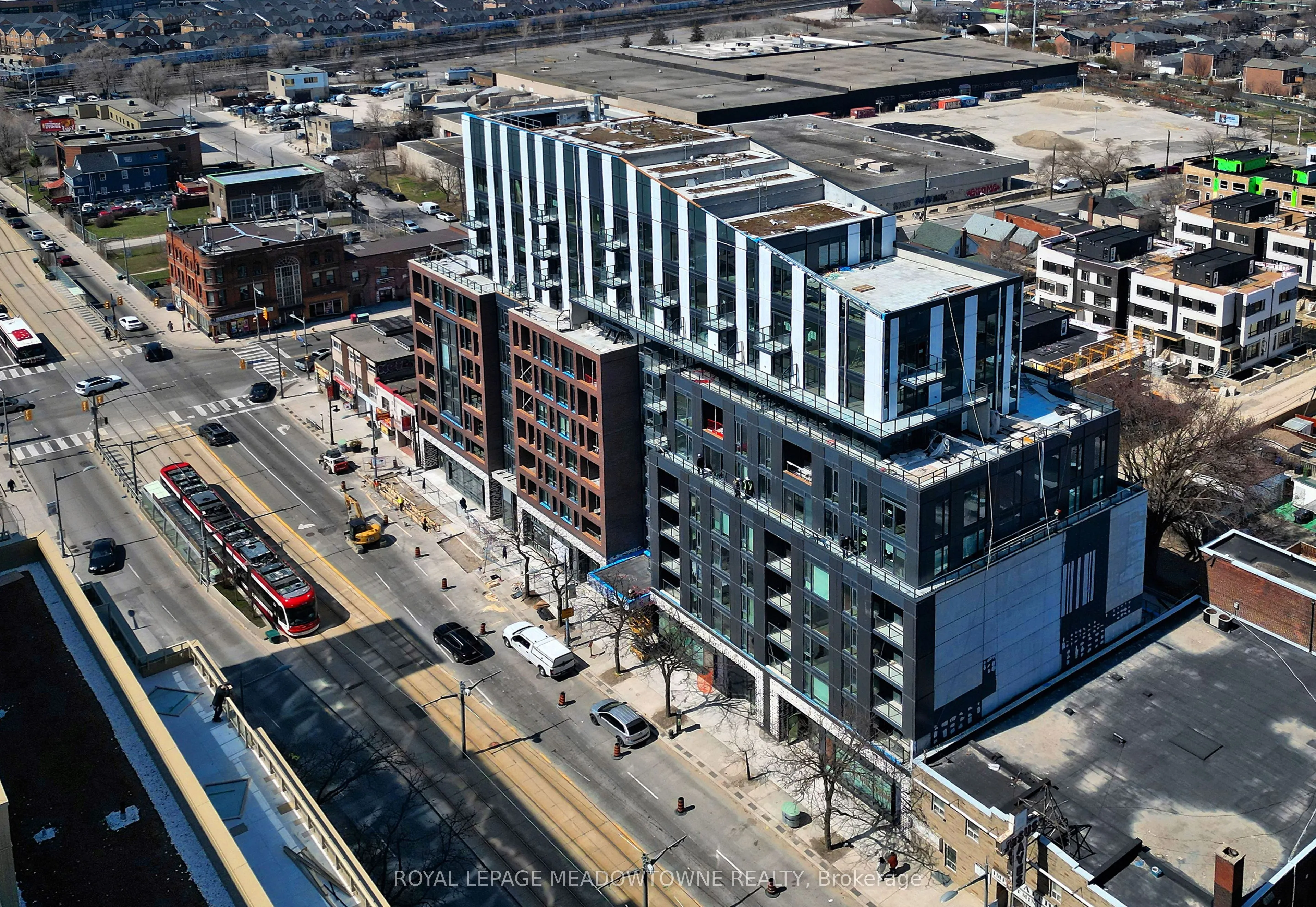 1808 St. Clair Avenue W #712