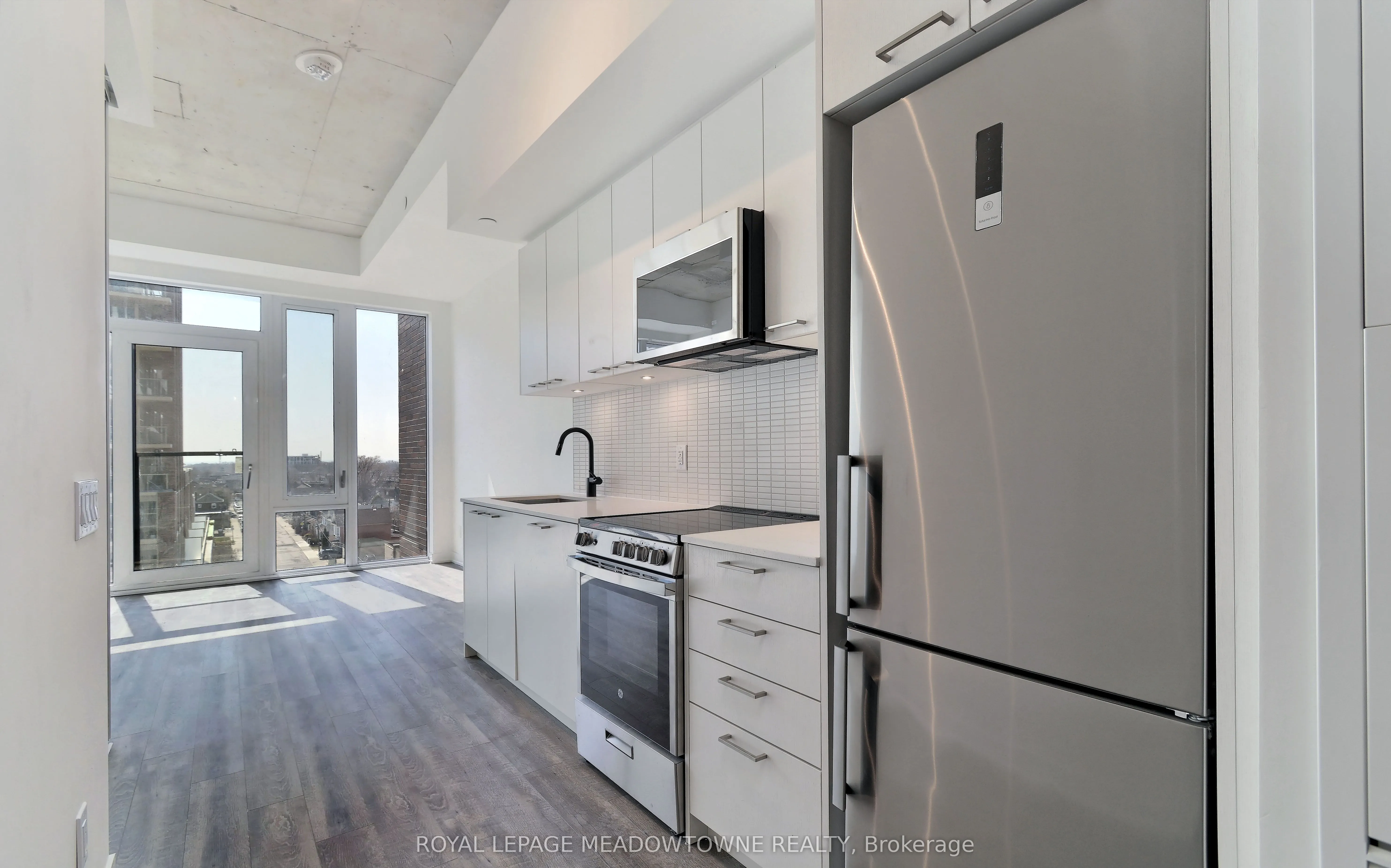 1808 St. Clair Avenue W #712