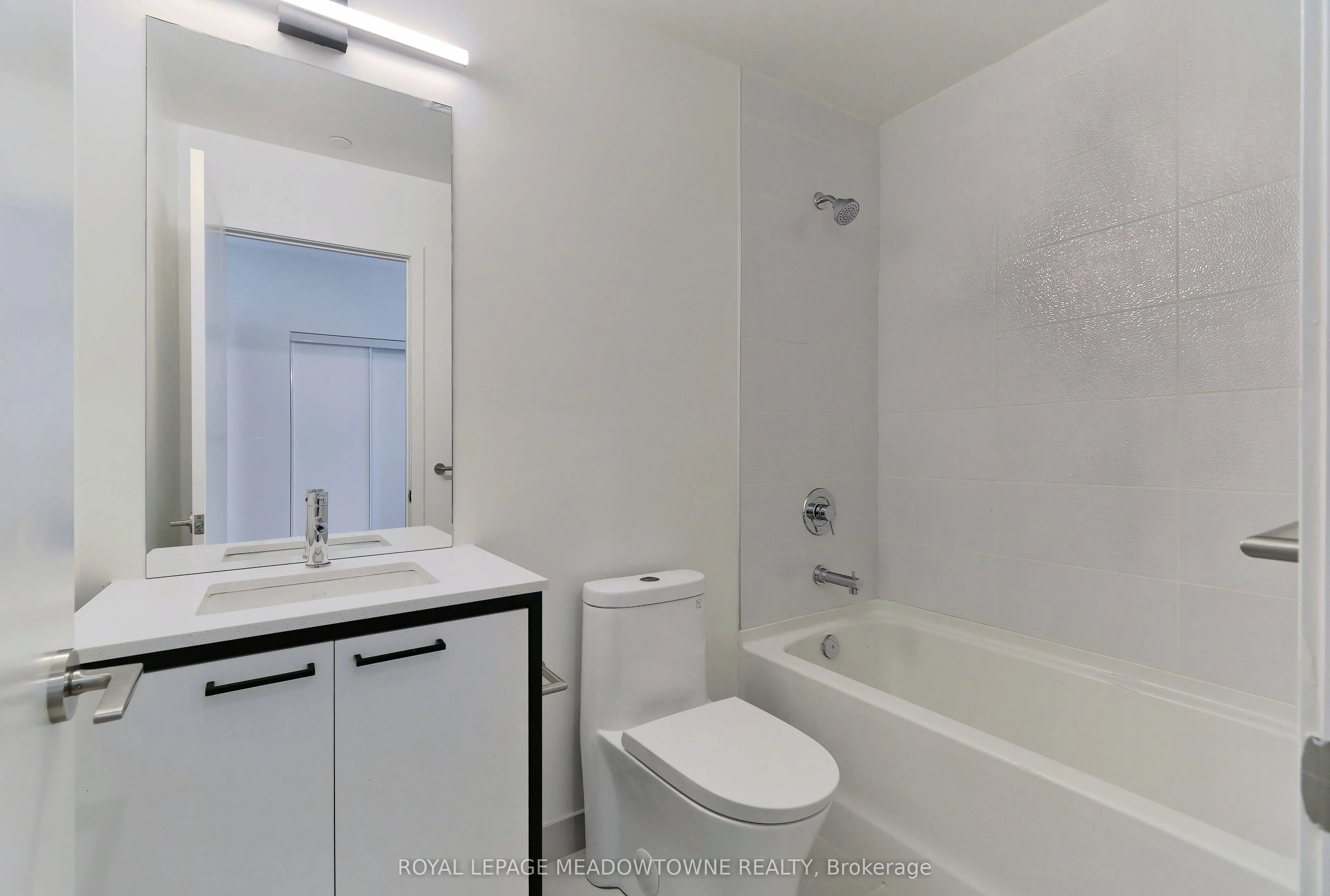1808 St. Clair Avenue W #712