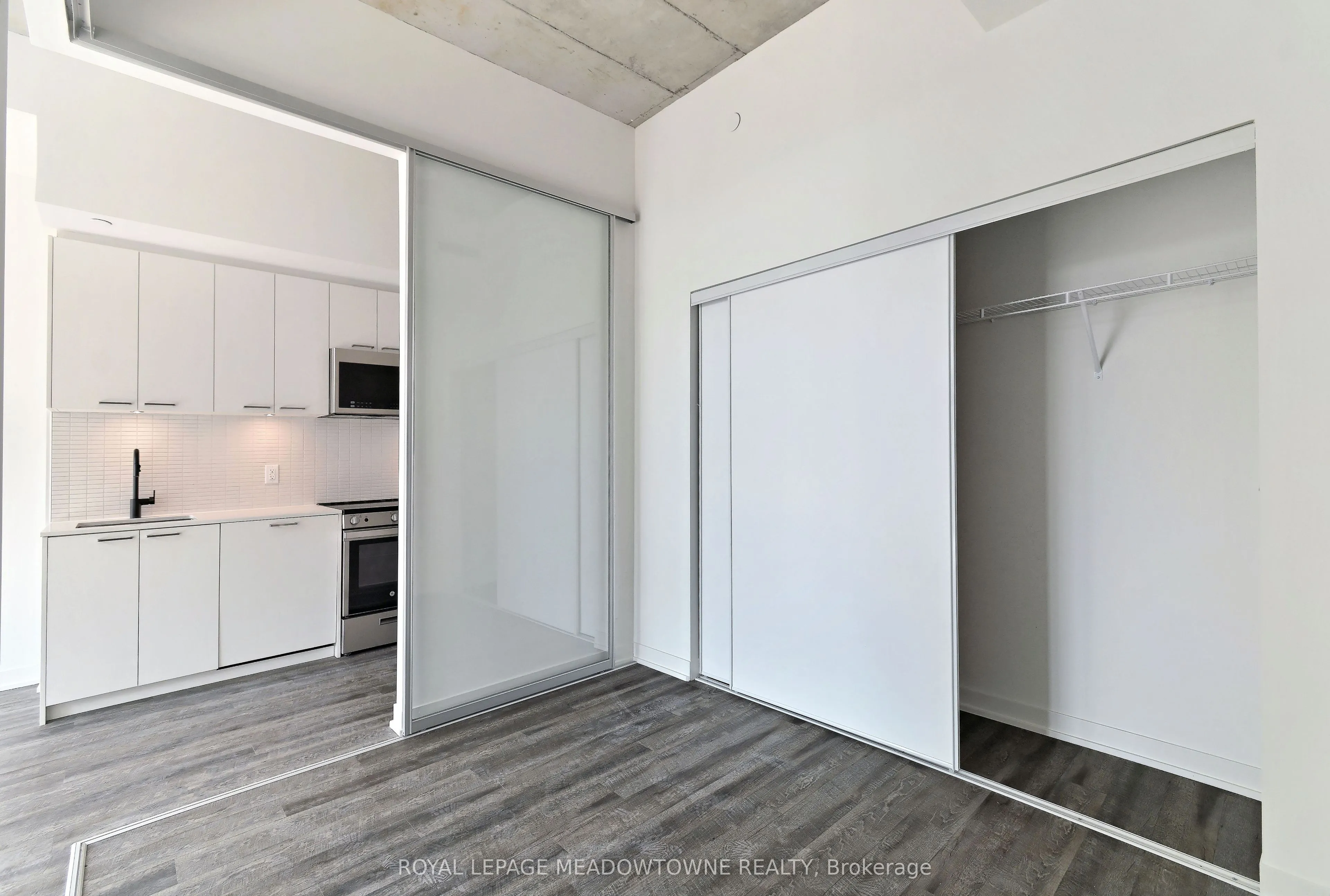 1808 St. Clair Avenue W #712