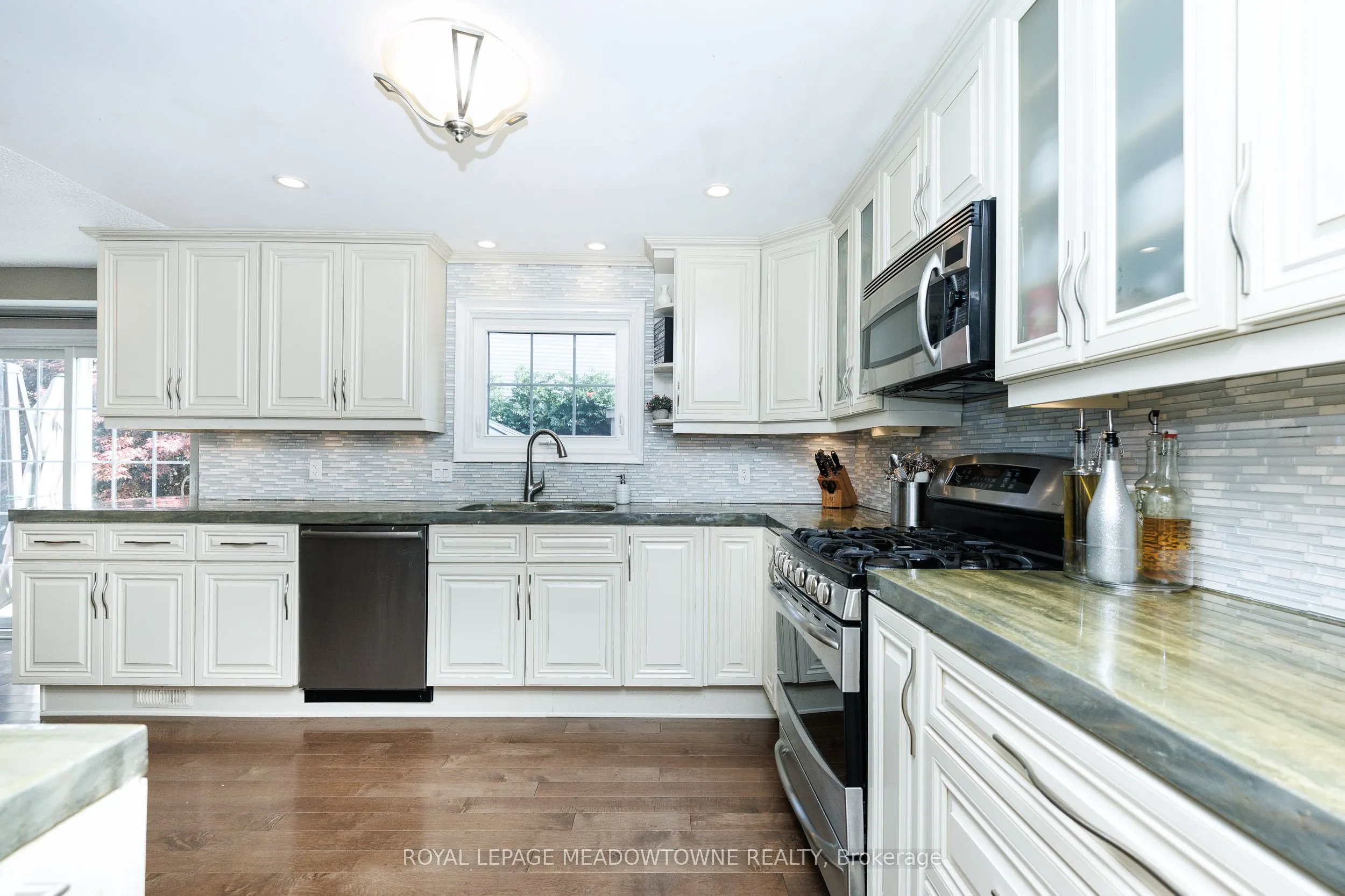 38 Mckillop Court