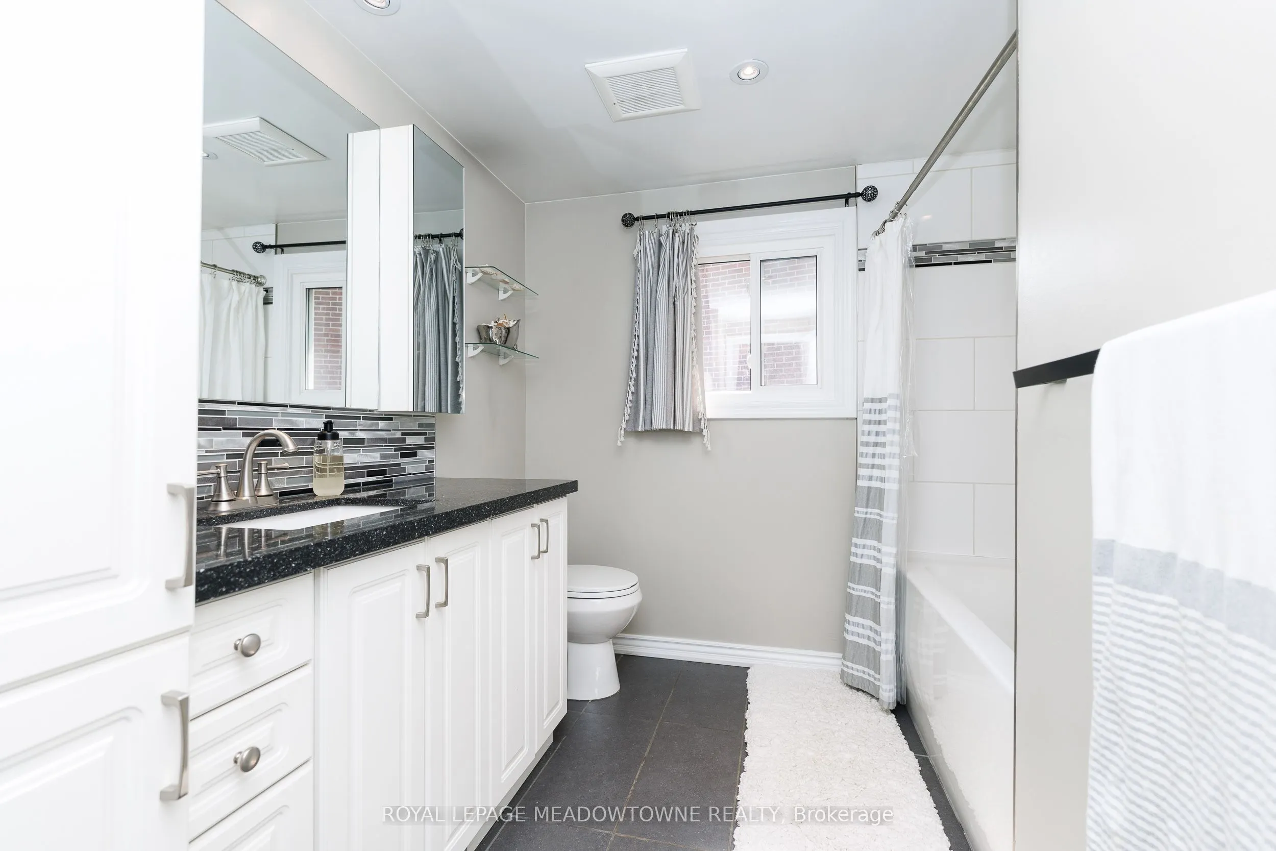 38 Mckillop Court