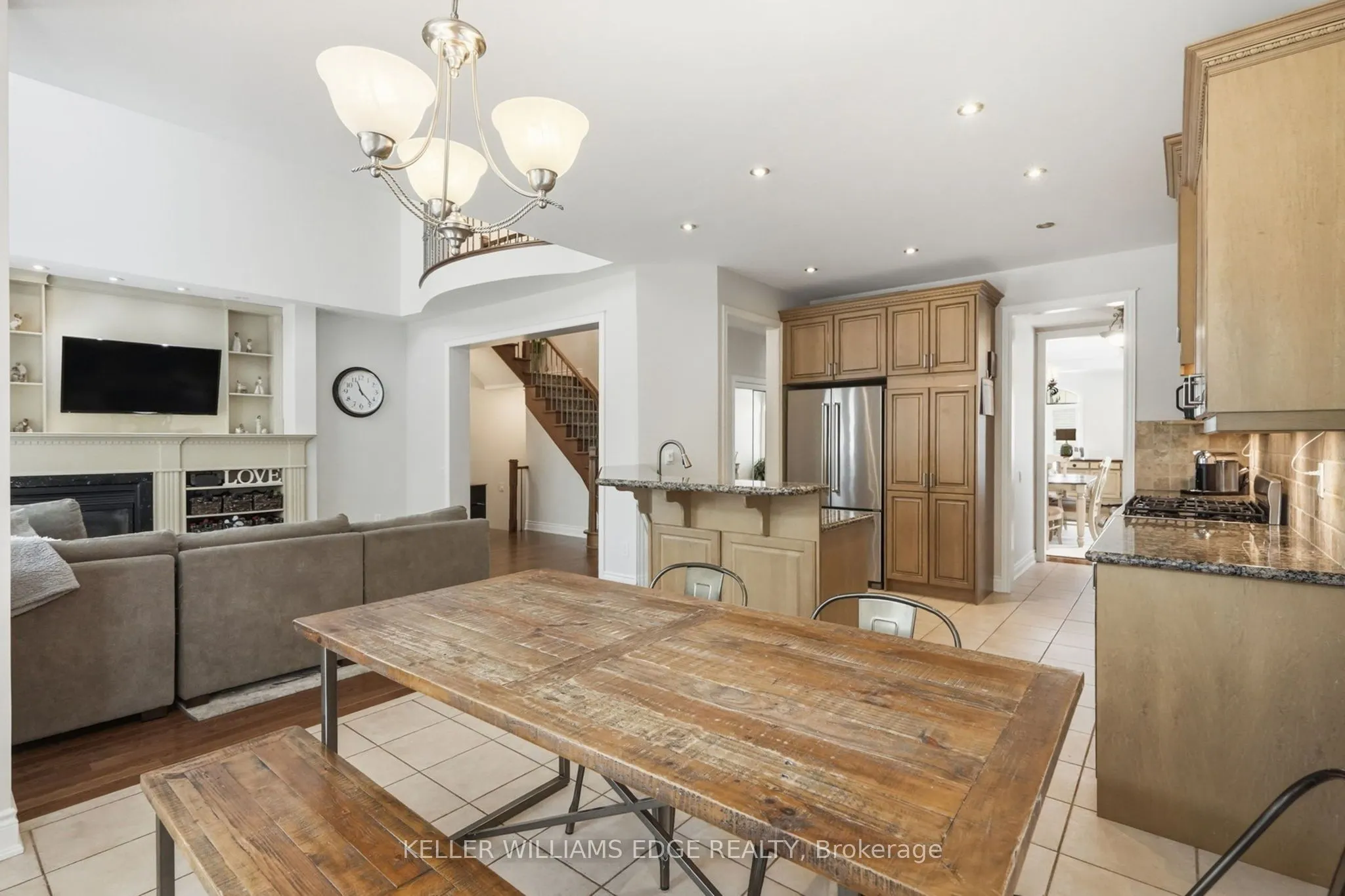 3256 Raspberry Bush Trail