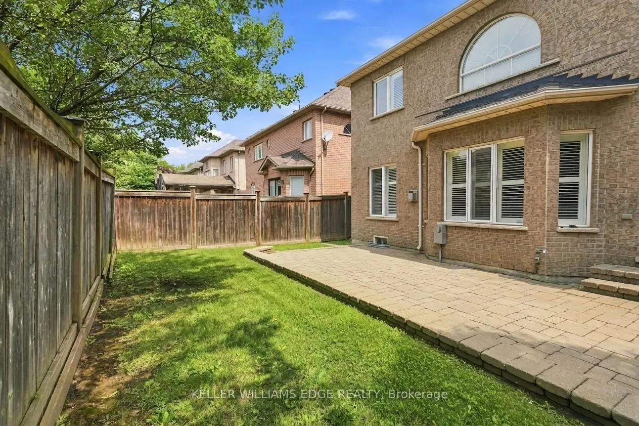 3256 Raspberry Bush Trail