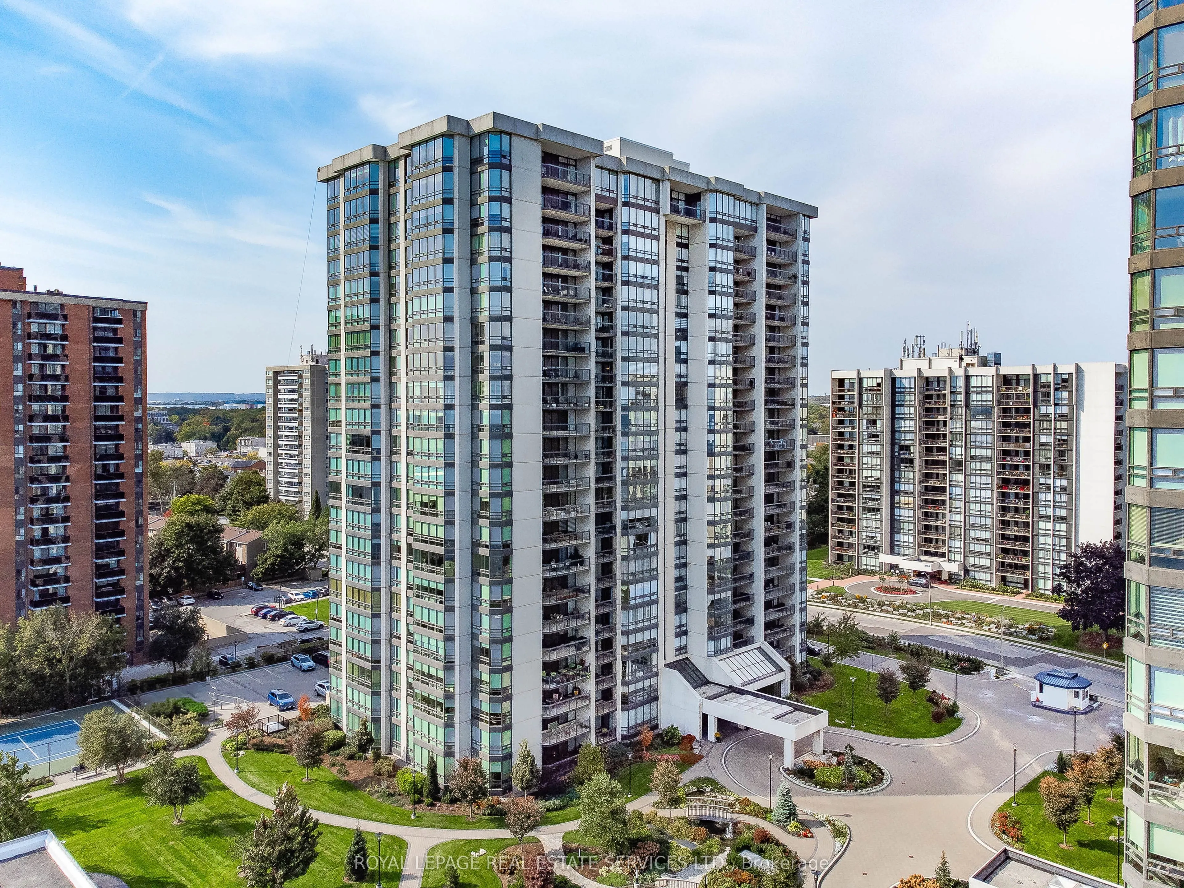 2180 Marine Drive #1601